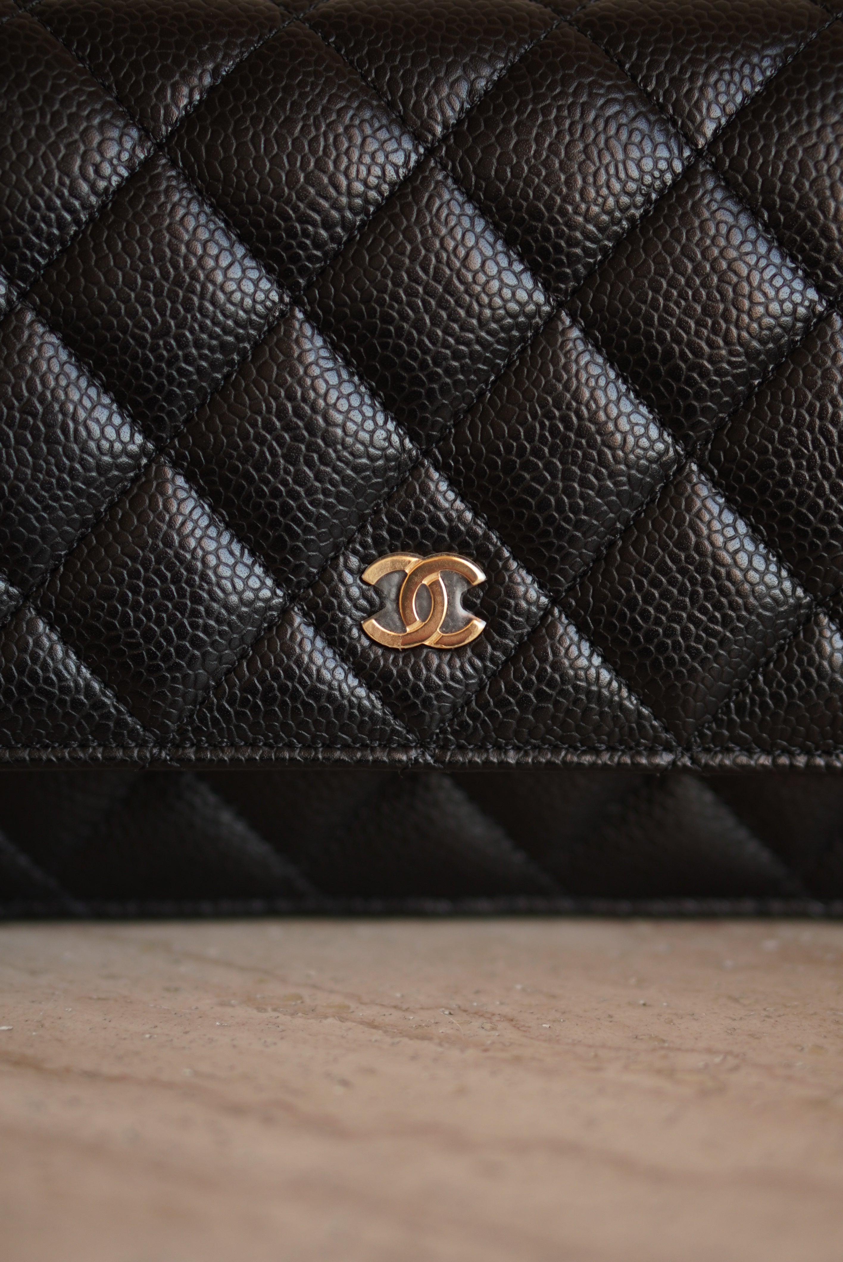 CHANEL WALLET ON CHAIN | BLACK