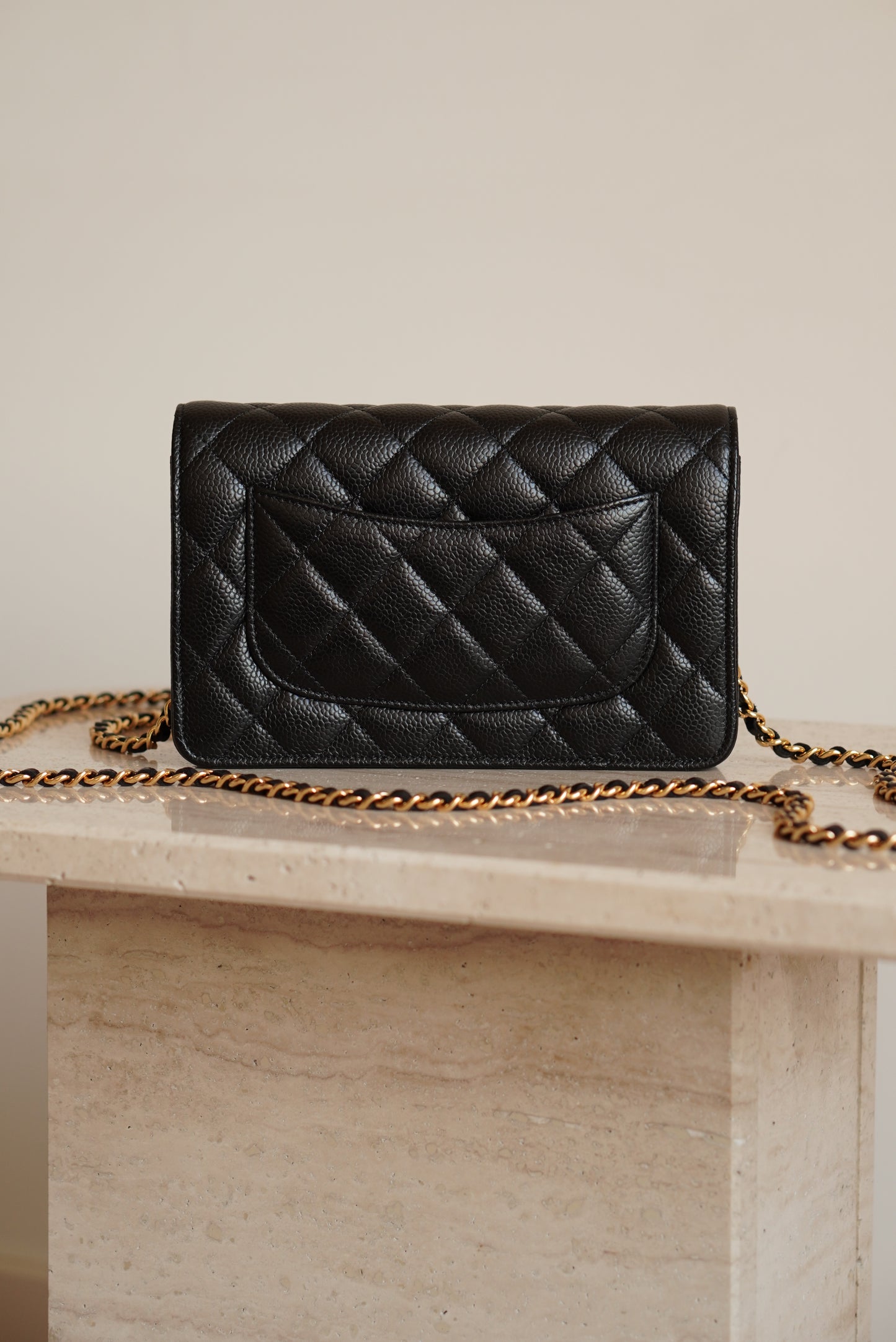 CHANEL WALLET ON CHAIN | BLACK