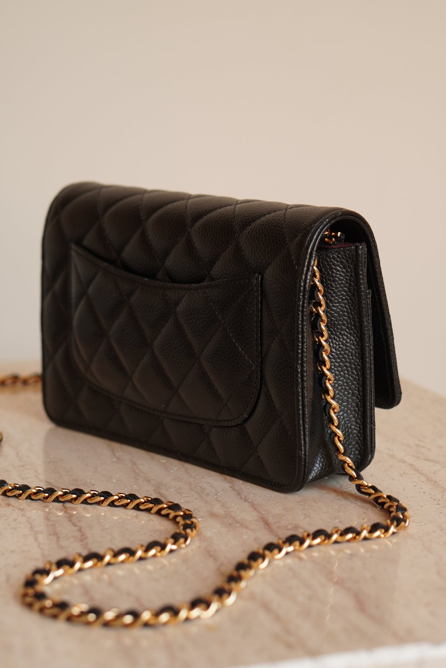 CHANEL WALLET ON CHAIN | BLACK