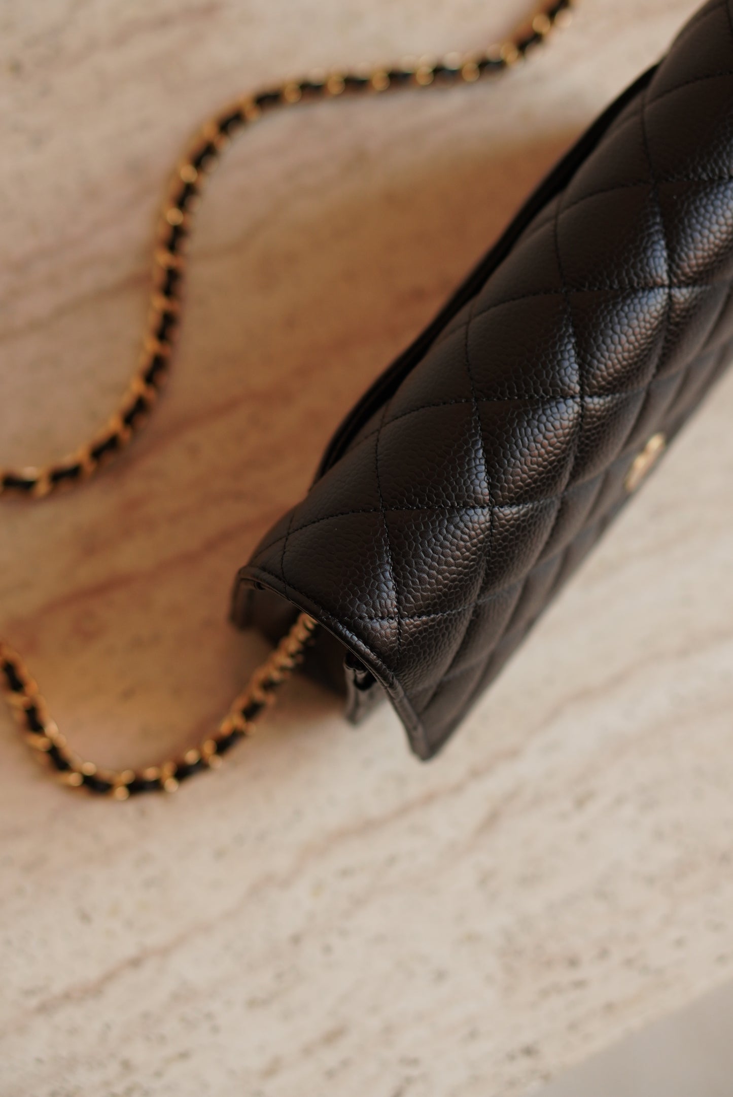 CHANEL WALLET ON CHAIN | BLACK