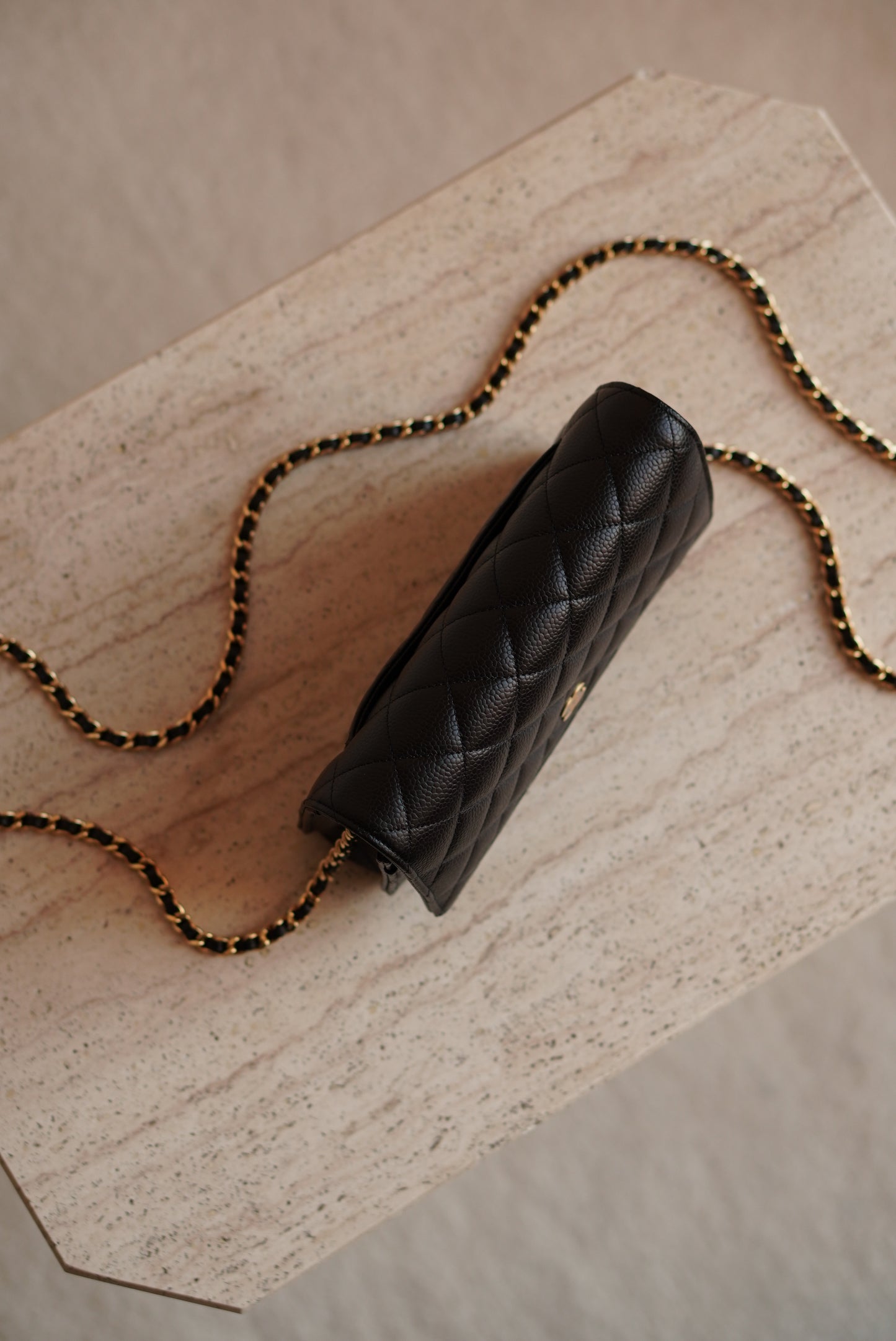 CHANEL WALLET ON CHAIN | BLACK