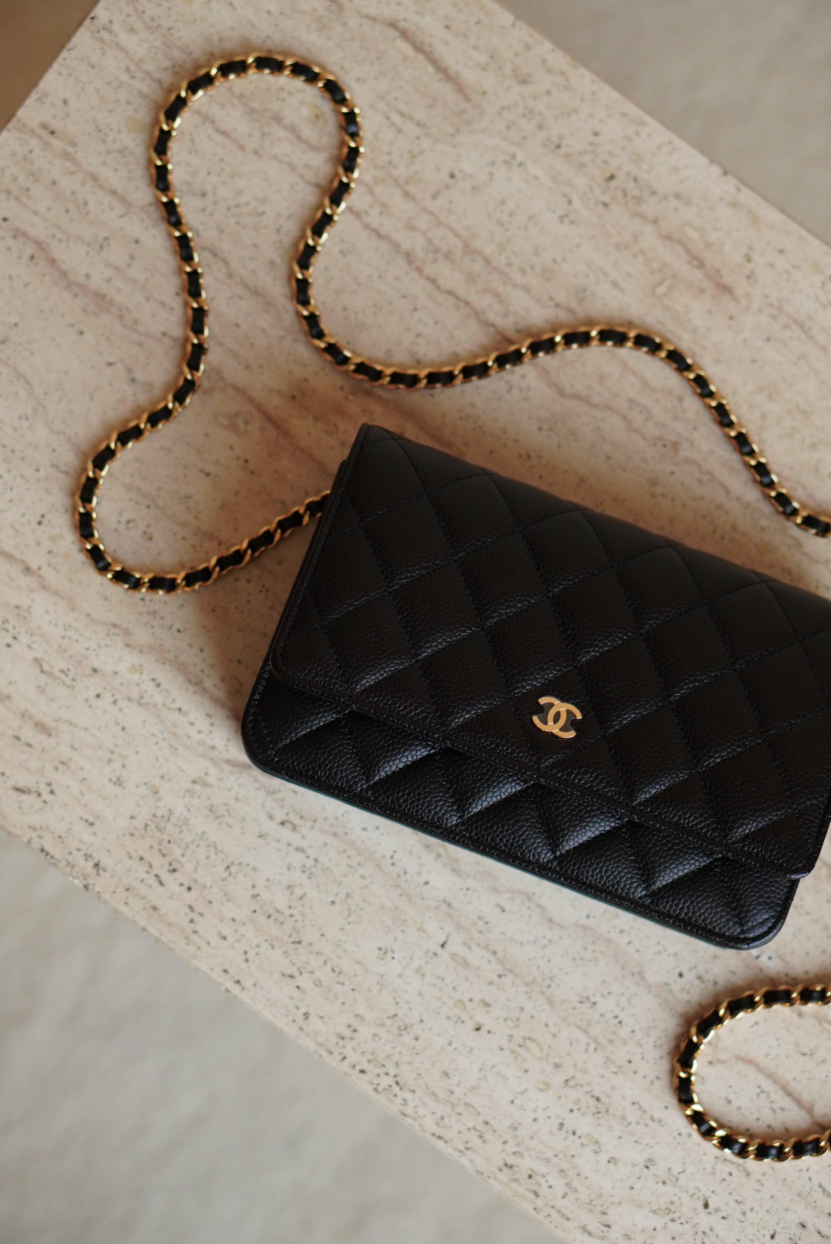 CHANEL WALLET ON CHAIN | BLACK