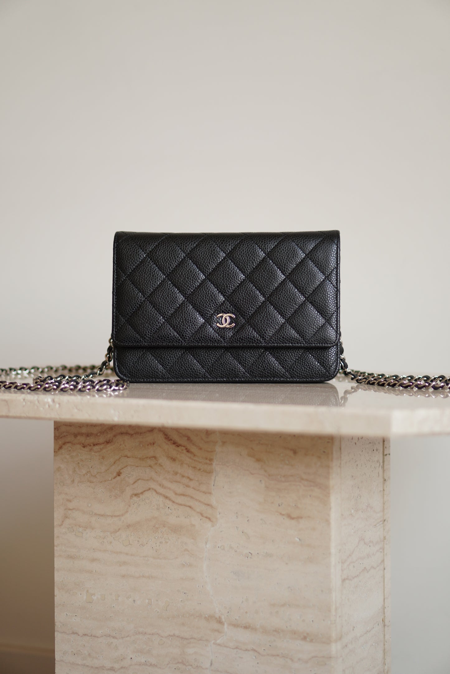 CHANEL WALLET ON CHAIN | BLACK
