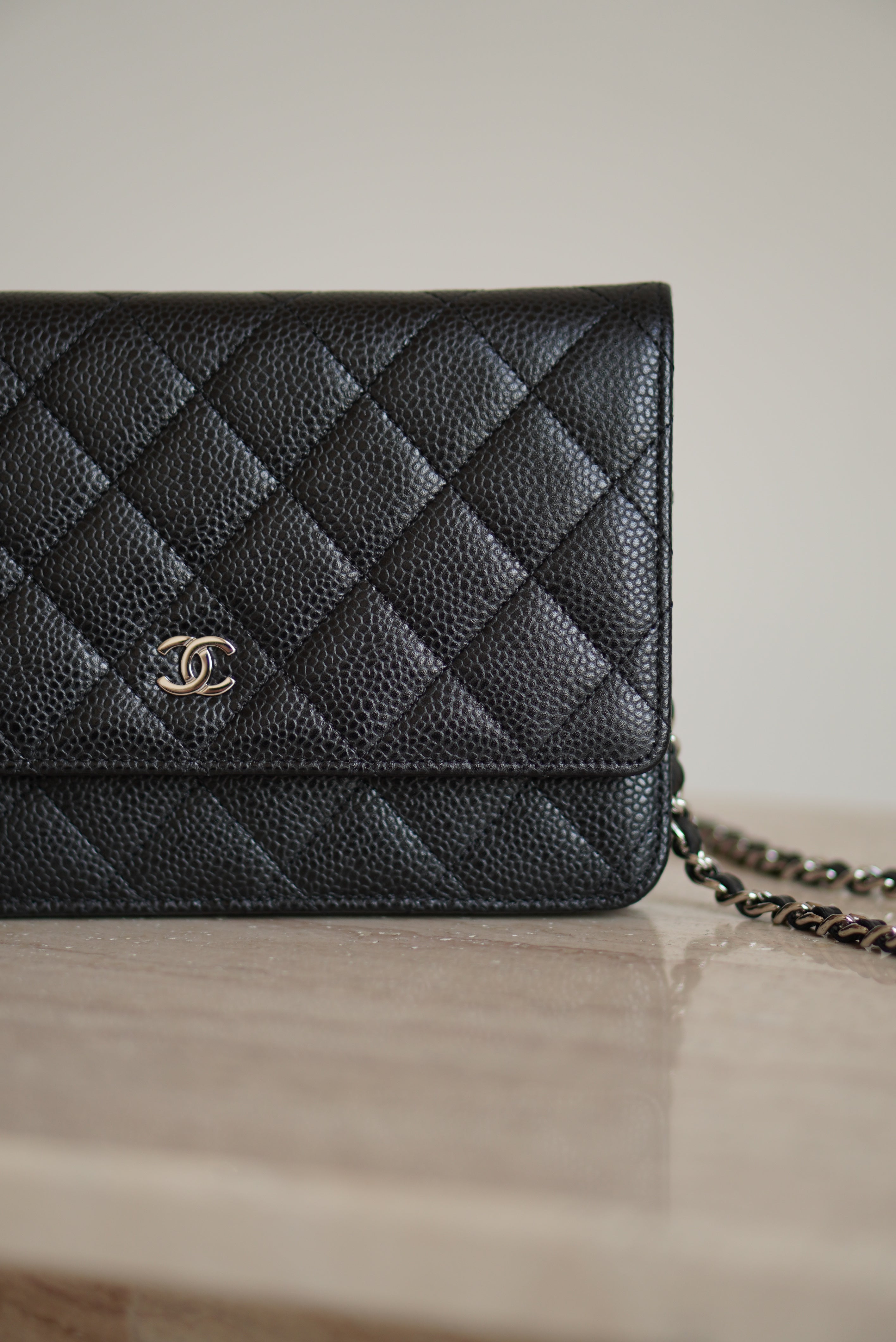 CHANEL WALLET ON CHAIN | BLACK