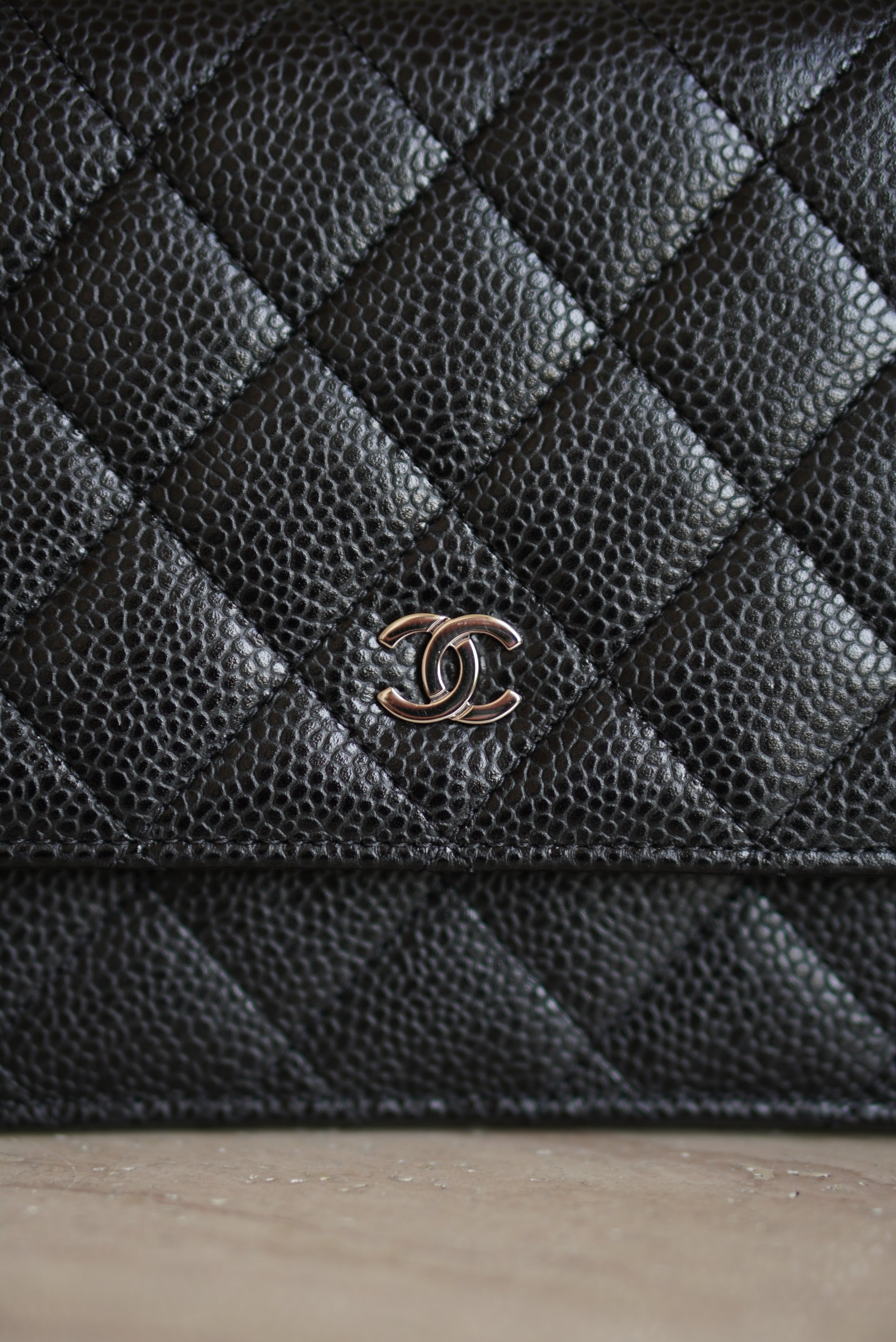 CHANEL WALLET ON CHAIN | BLACK
