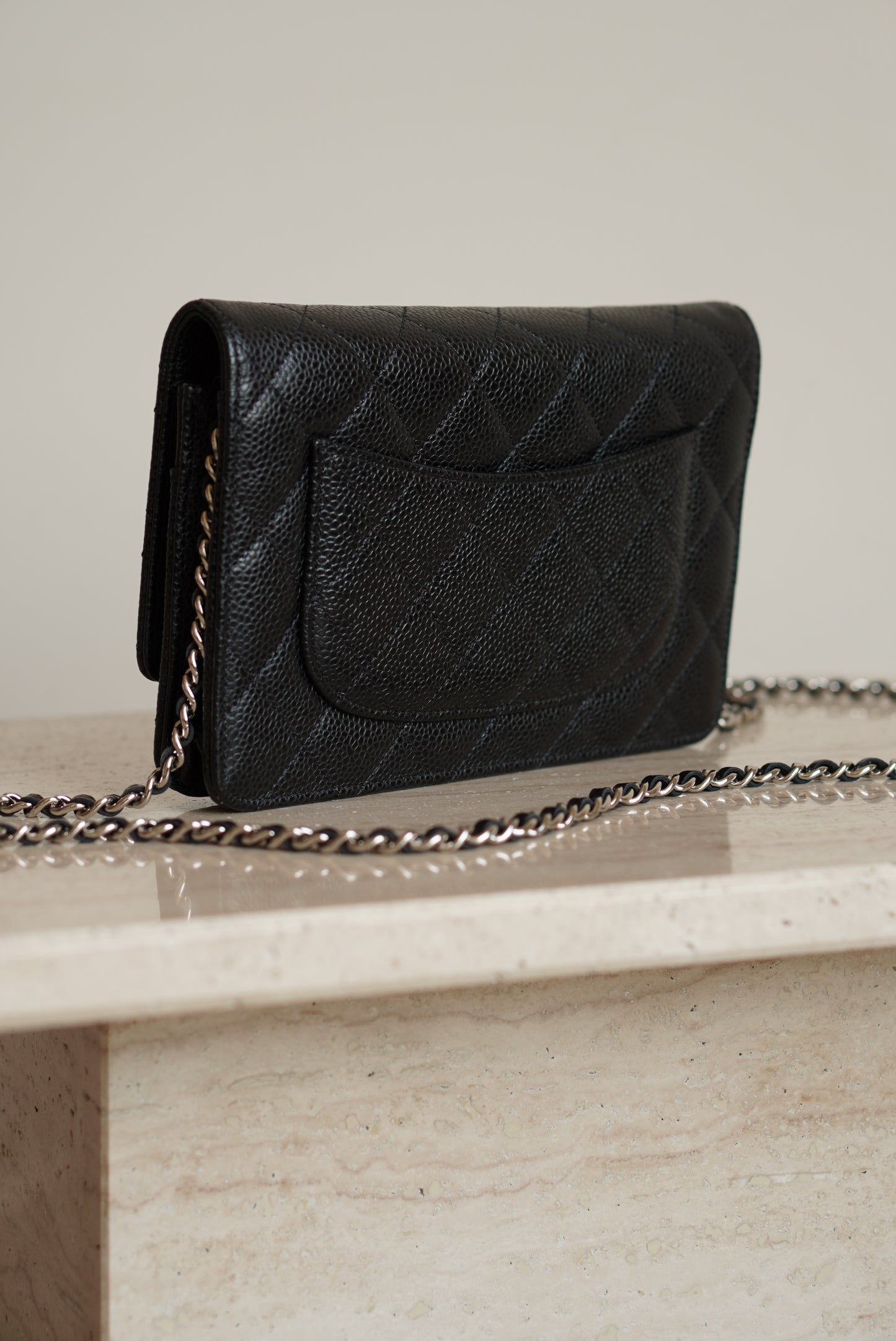 CHANEL WALLET ON CHAIN | BLACK