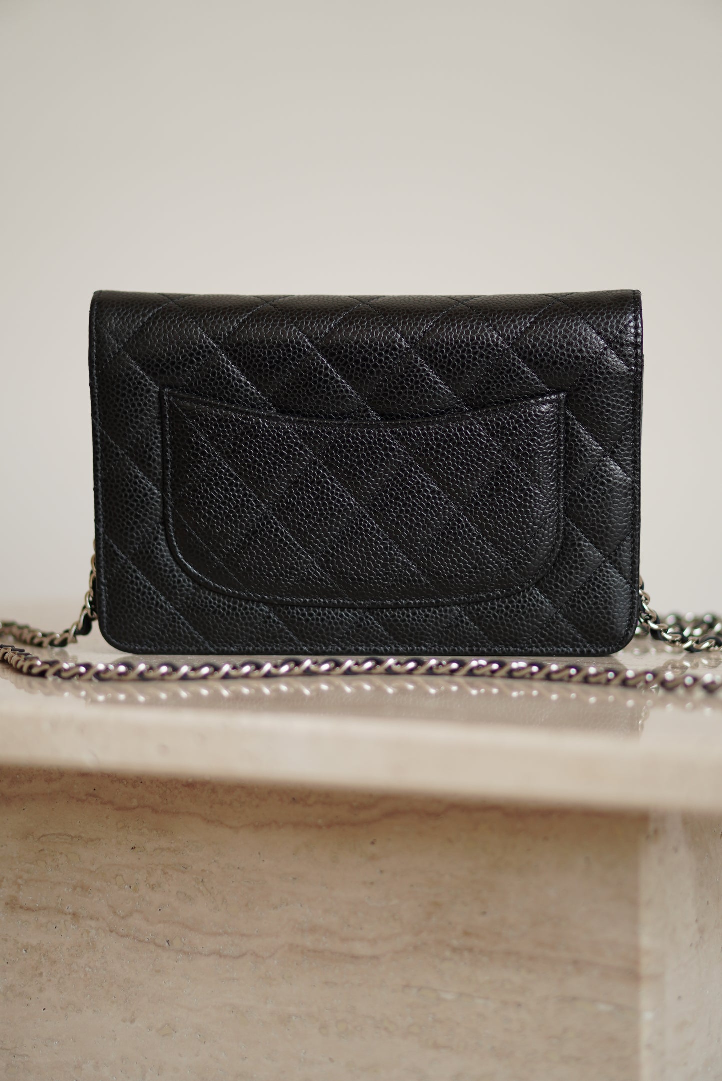 CHANEL WALLET ON CHAIN | BLACK