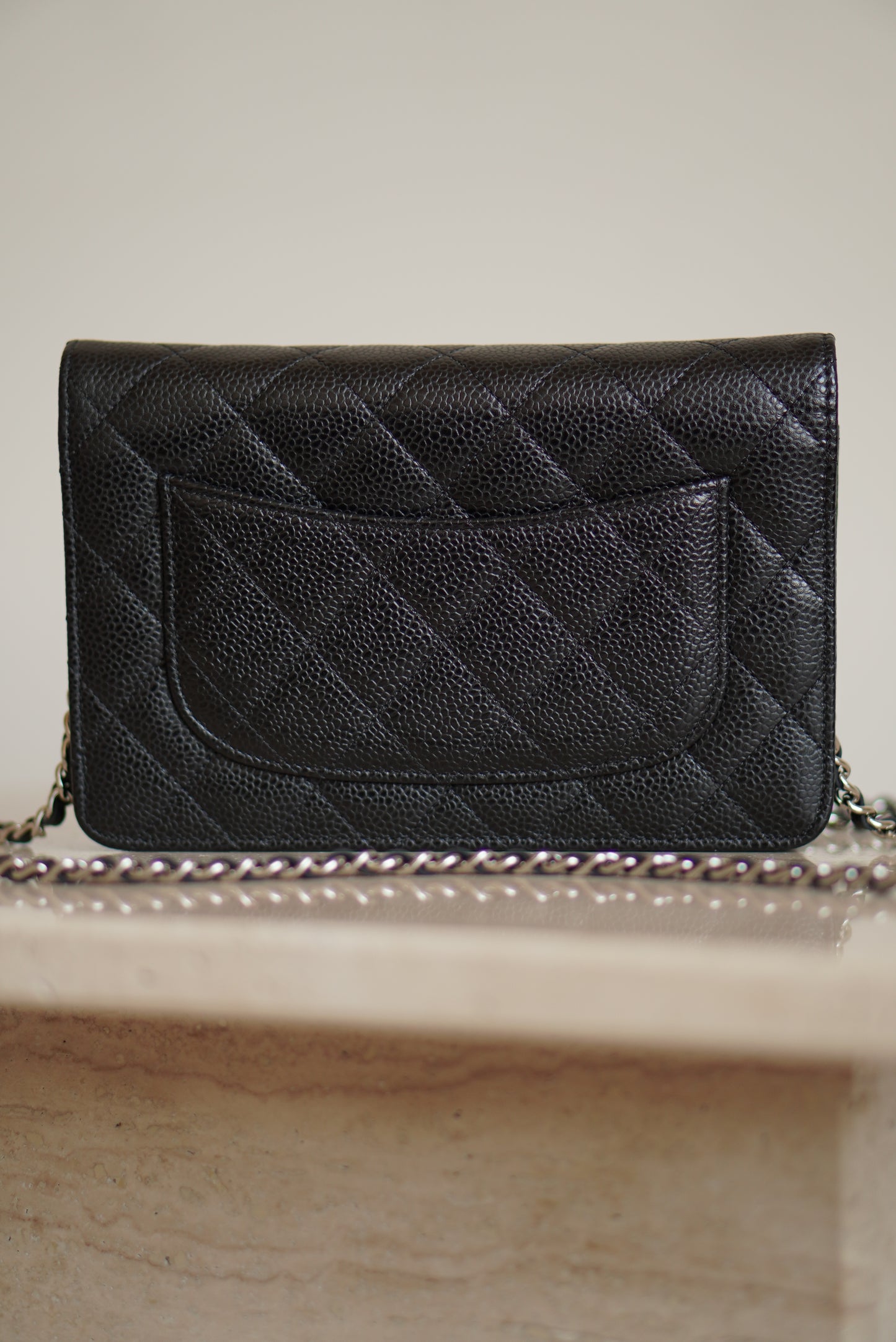 CHANEL WALLET ON CHAIN | BLACK