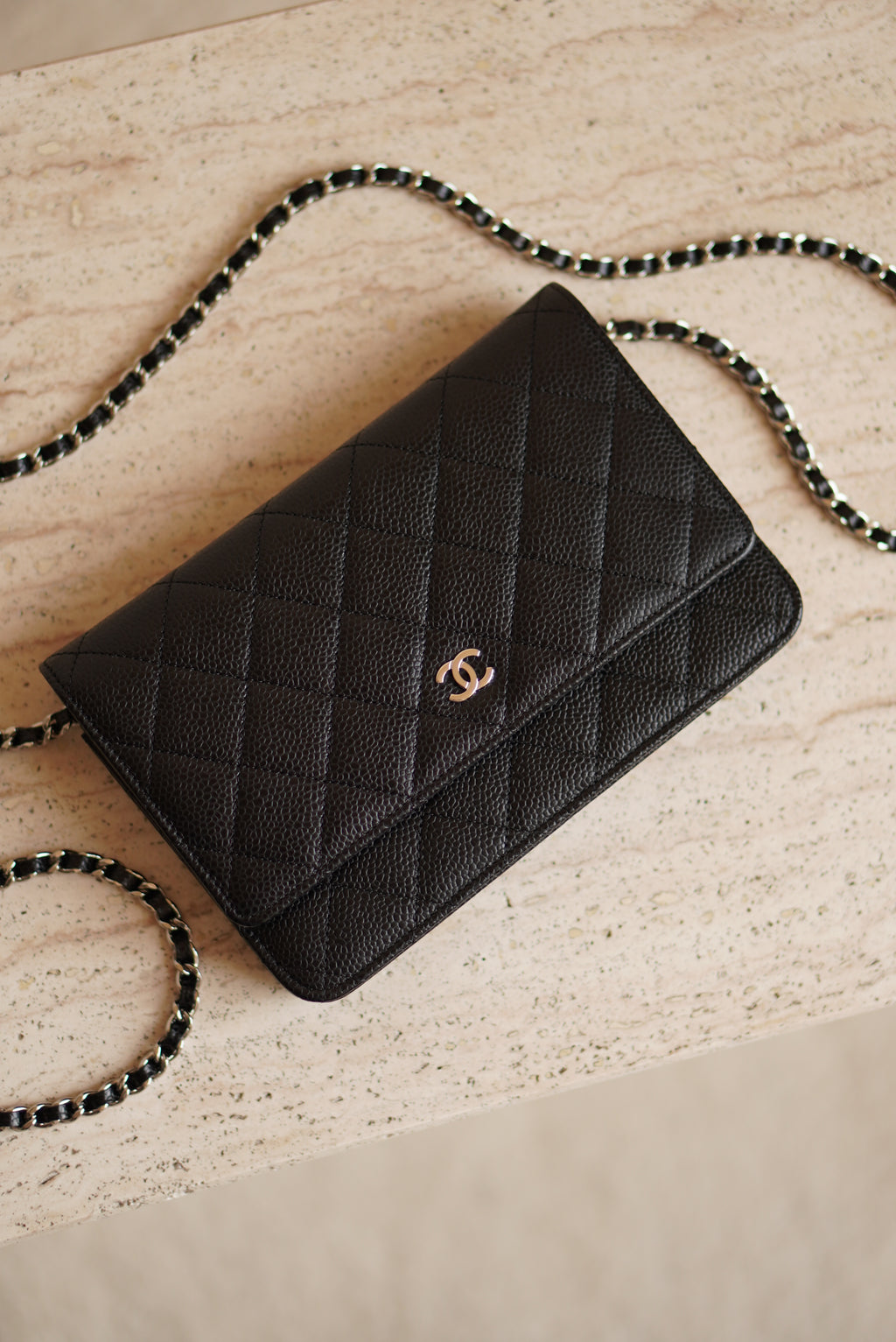 CHANEL WALLET ON CHAIN | BLACK