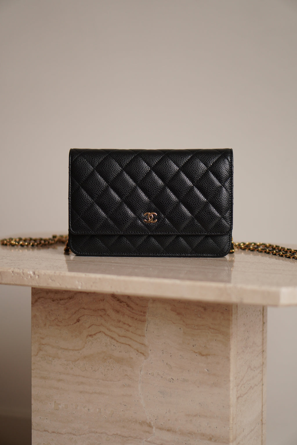 CHANEL WALLET ON CHAIN | BLACK