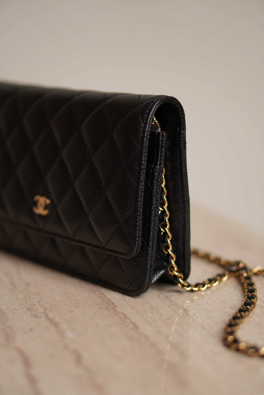 CHANEL WALLET ON CHAIN | BLACK