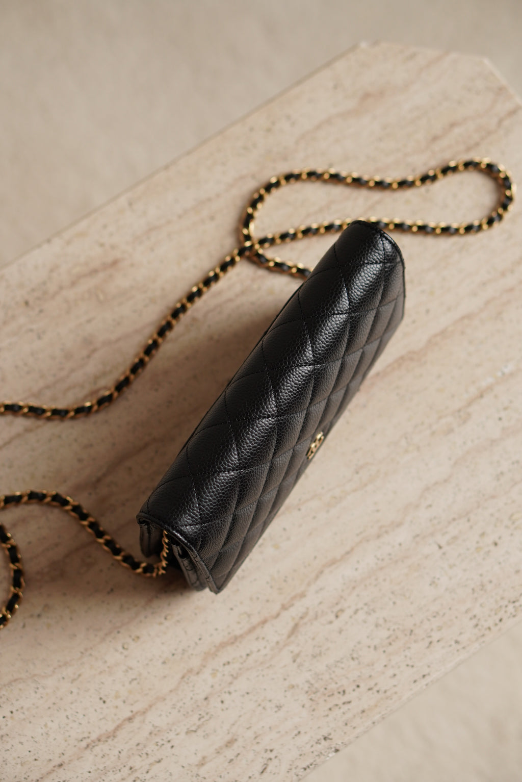 CHANEL WALLET ON CHAIN | BLACK
