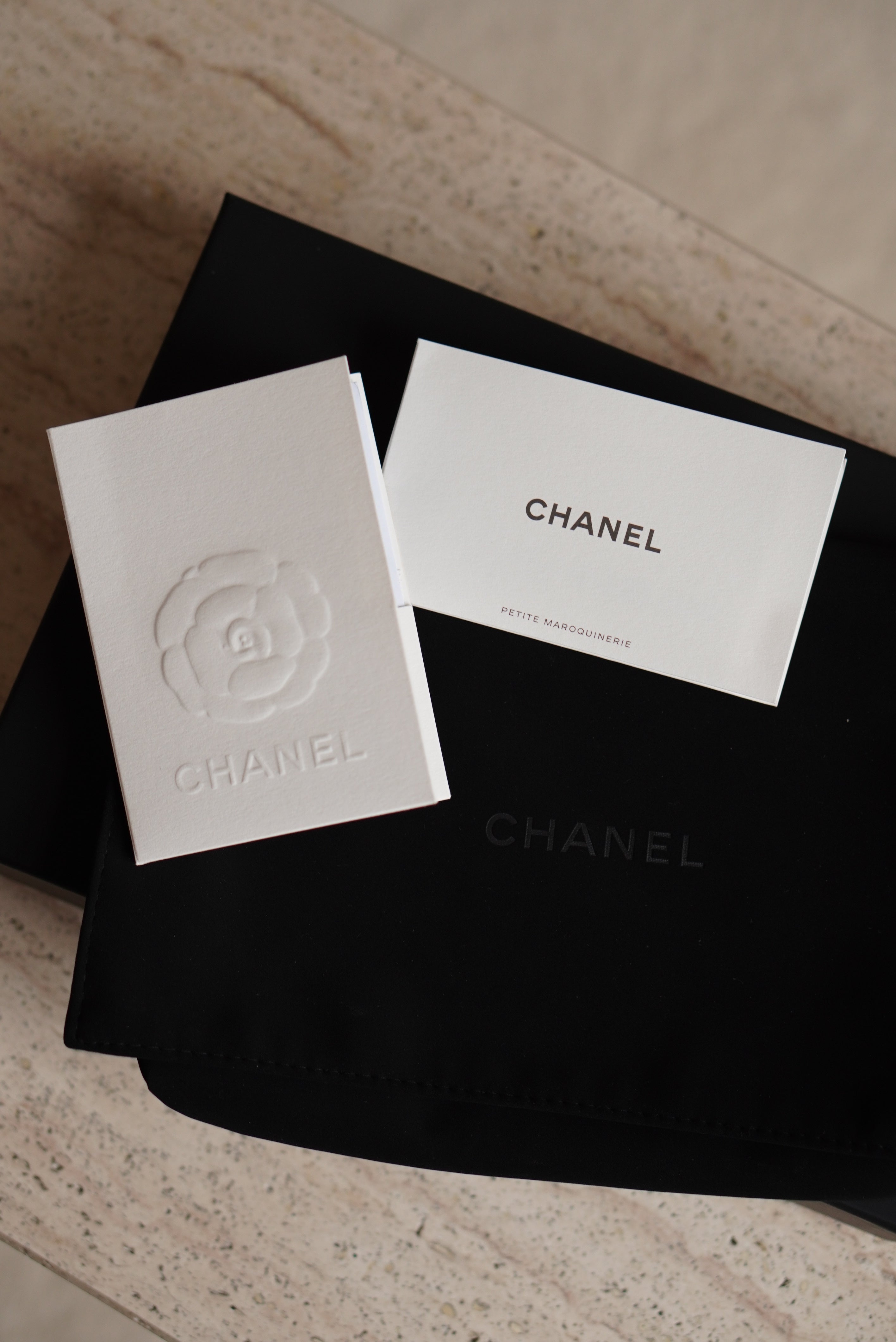 CHANEL WALLET ON CHAIN | BLACK