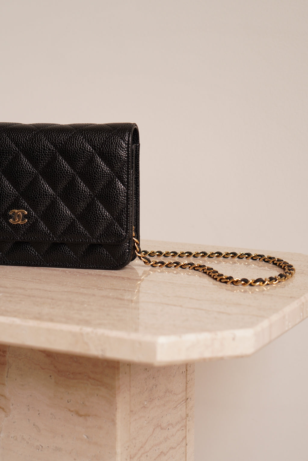 CHANEL WALLET ON CHAIN | BLACK