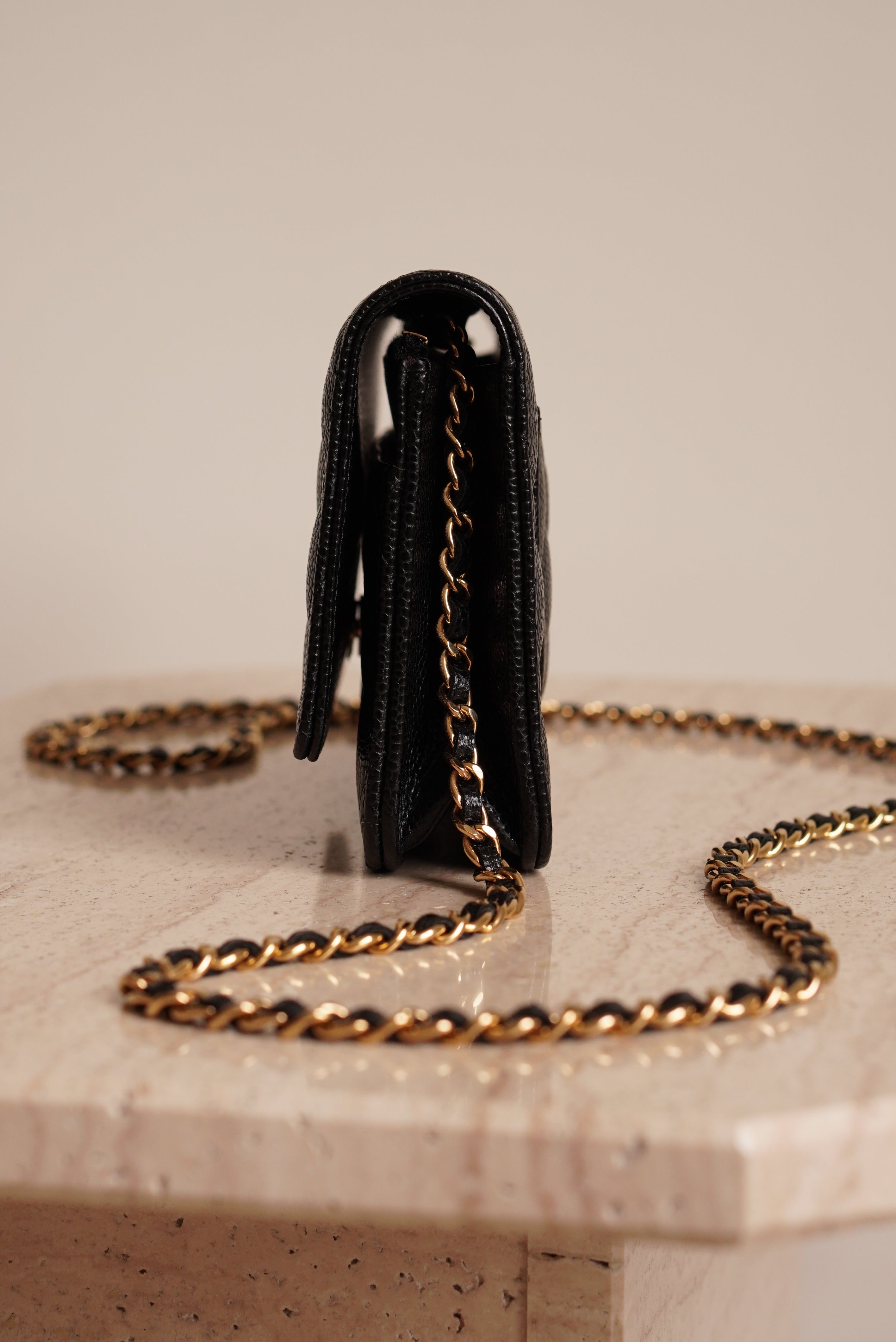 CHANEL WALLET ON CHAIN | BLACK