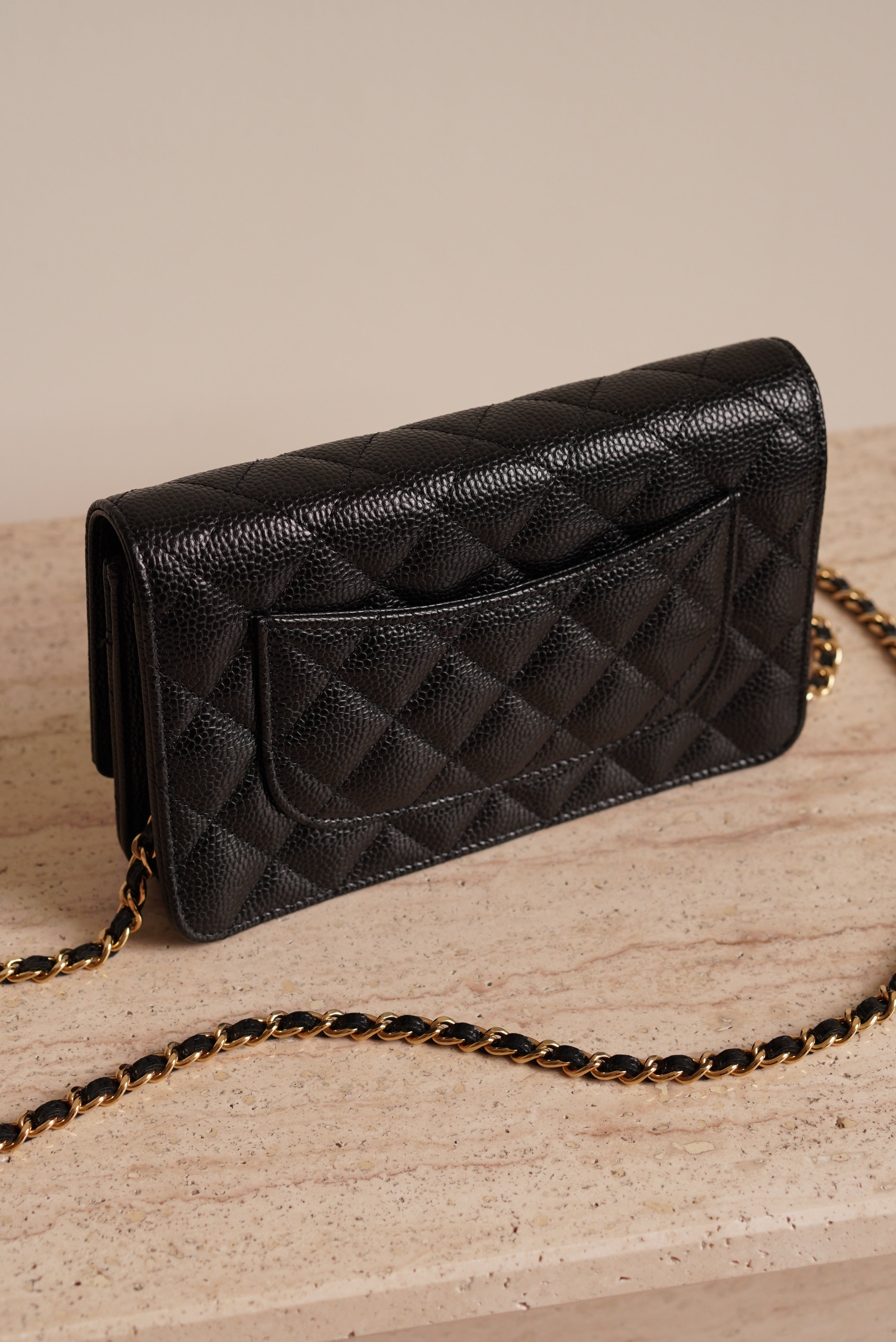 CHANEL WALLET ON CHAIN | BLACK