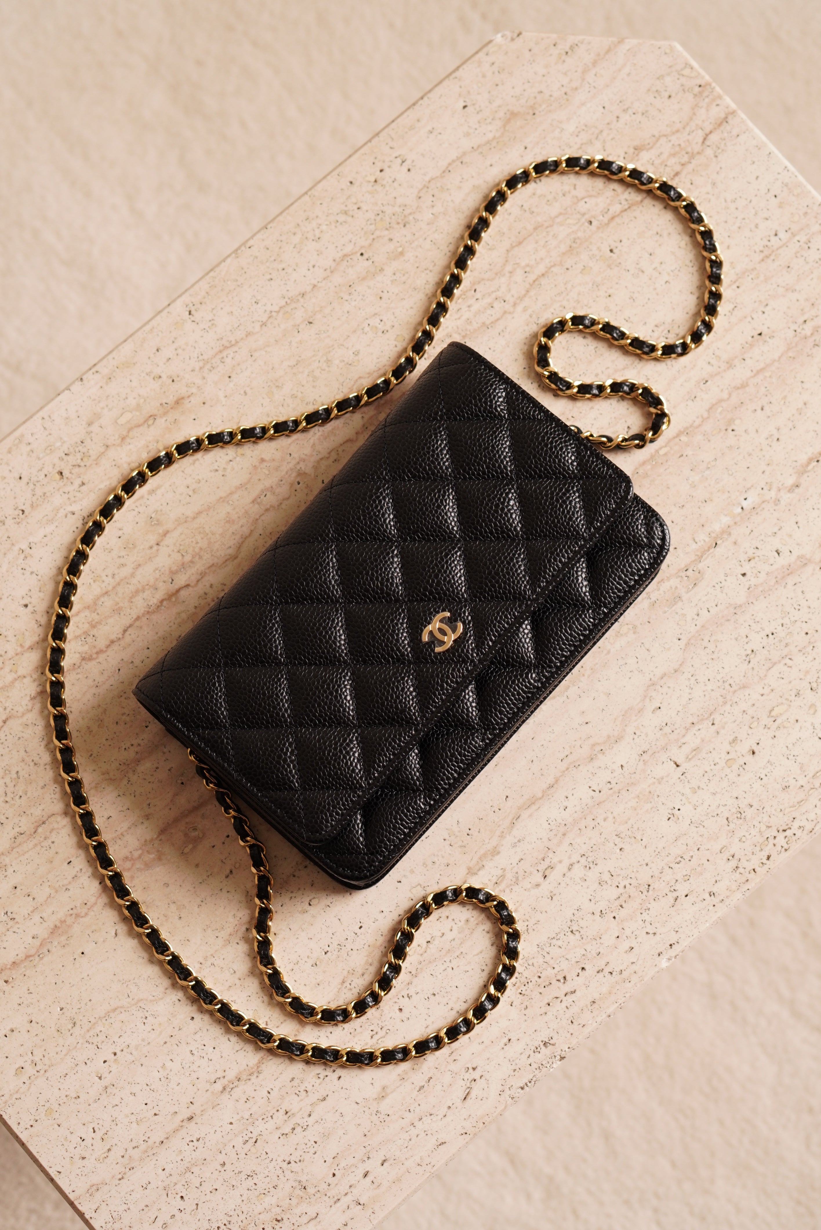 CHANEL WALLET ON CHAIN | BLACK