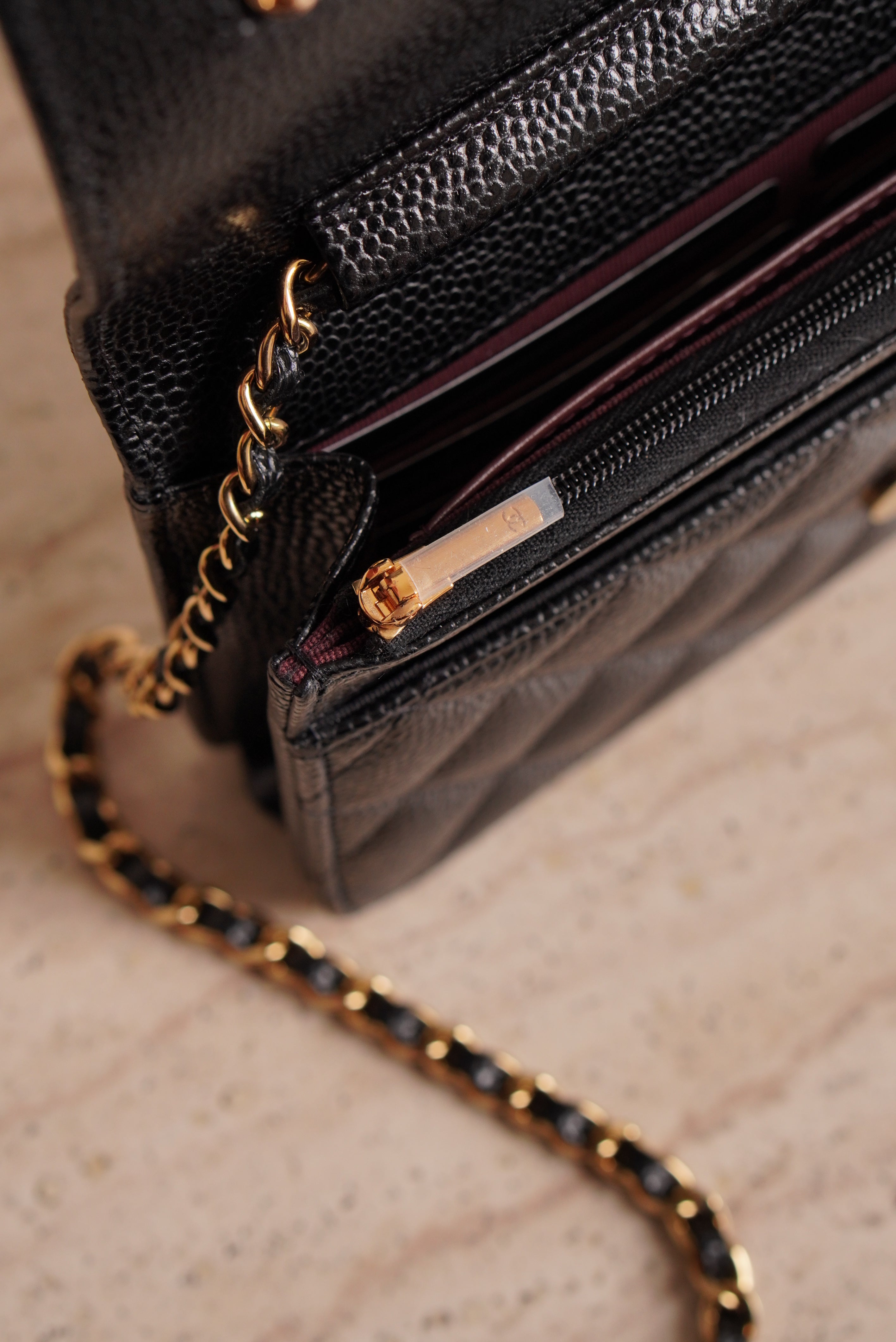 CHANEL WALLET ON CHAIN | BLACK