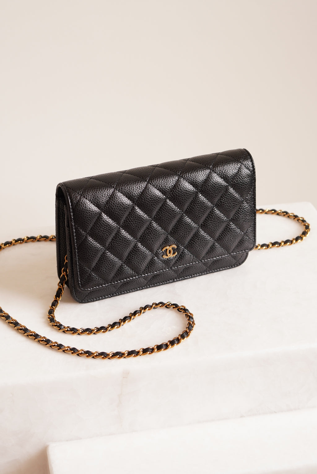 CHANEL WALLET ON CHAIN | BLACK