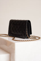 CHANEL WALLET ON CHAIN | BLACK
