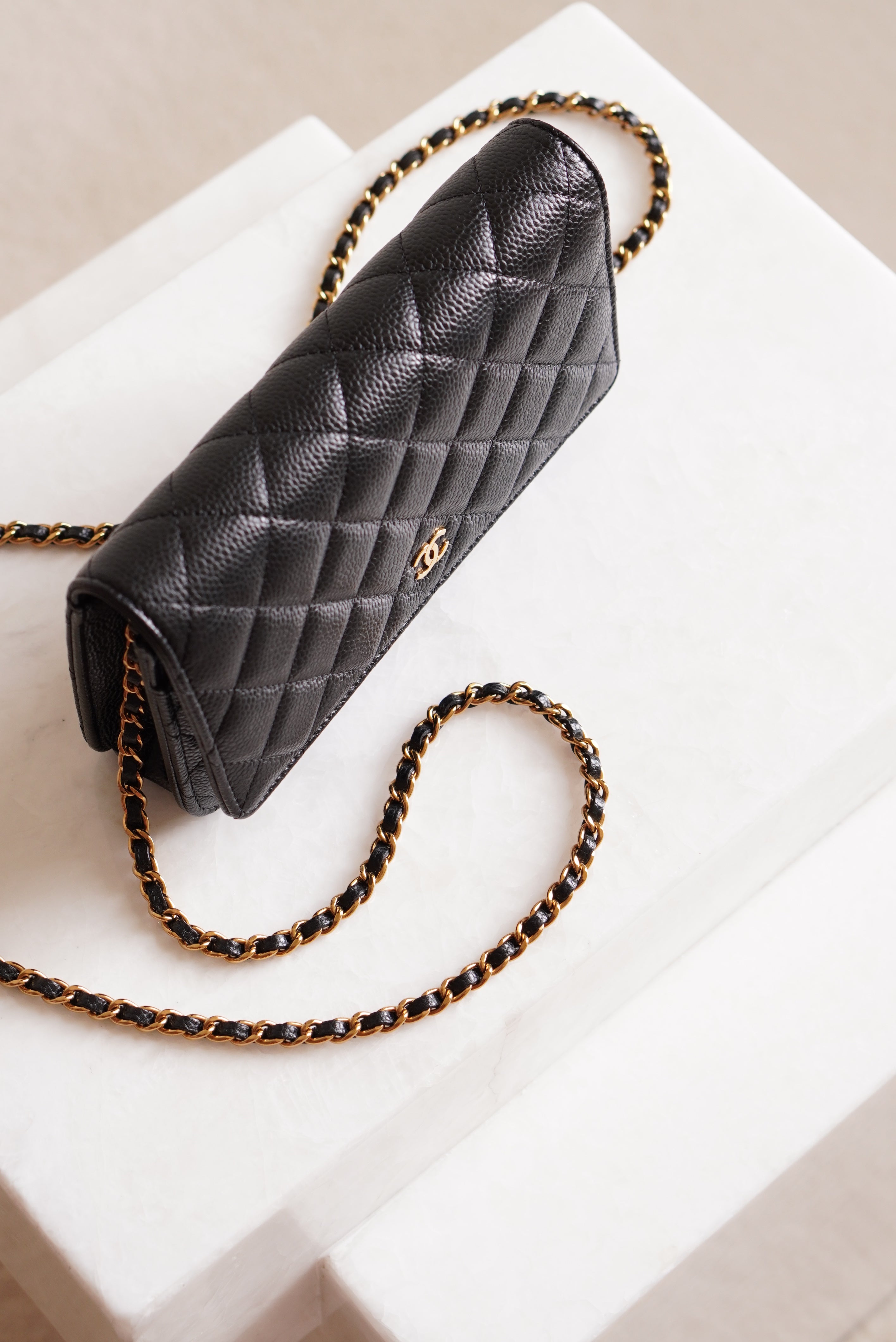 CHANEL WALLET ON CHAIN | BLACK