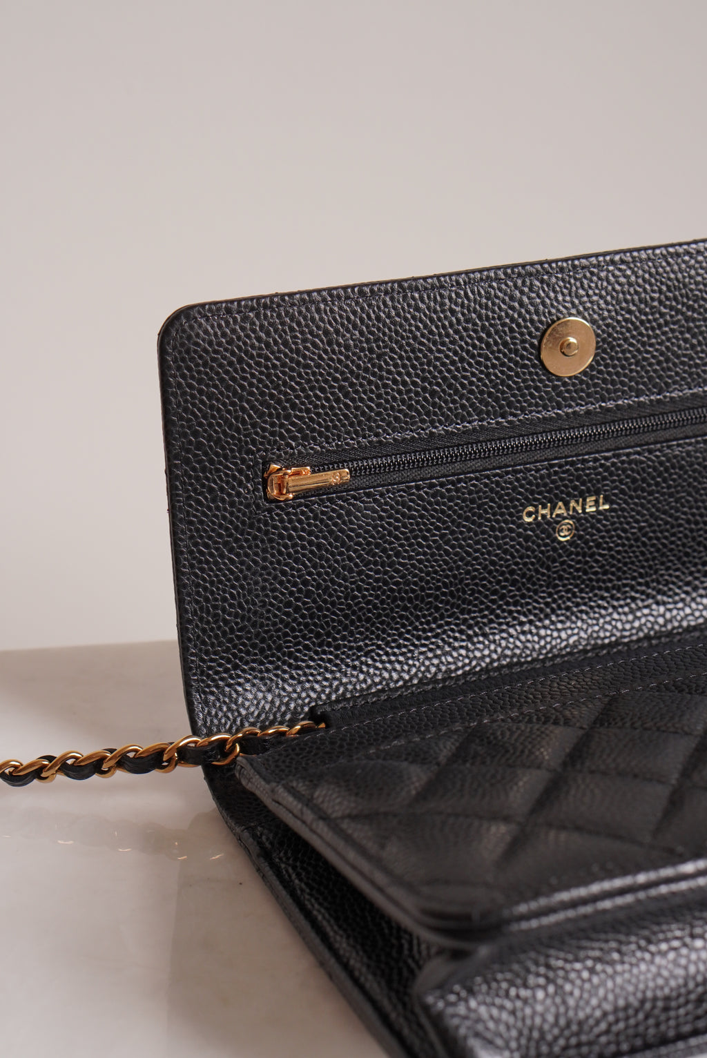 CHANEL WALLET ON CHAIN | BLACK