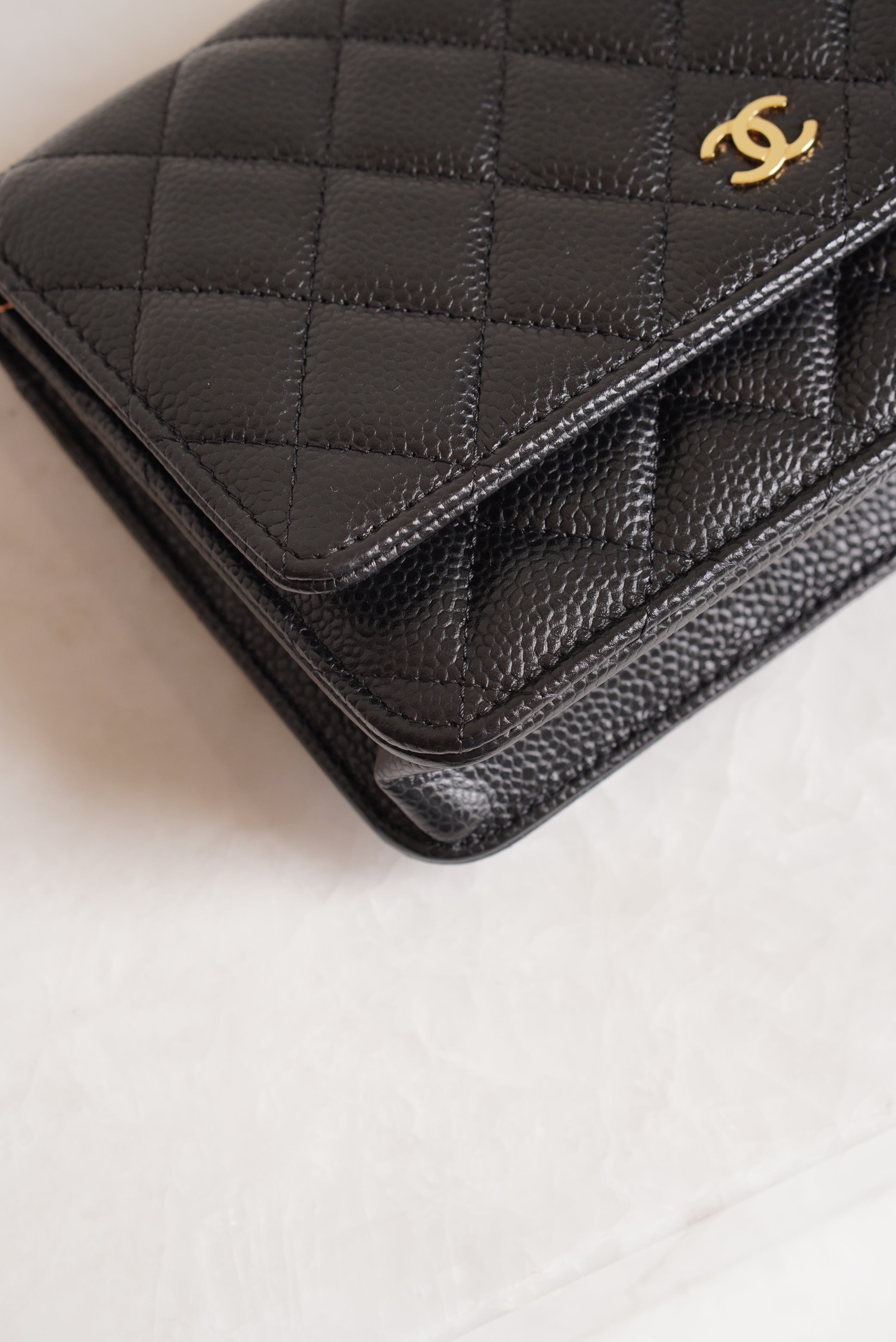 CHANEL WALLET ON CHAIN | BLACK