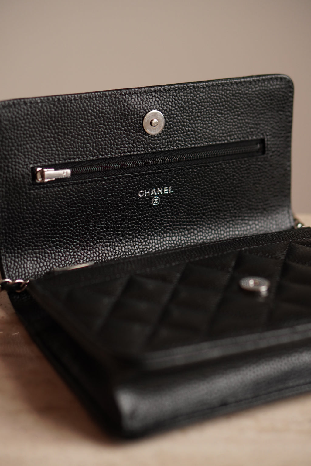 CHANEL WALLET ON CHAIN