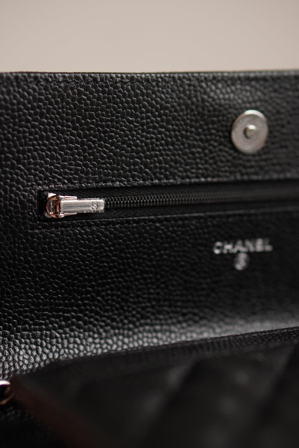 CHANEL WALLET ON CHAIN