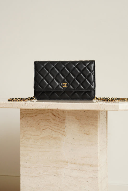 CHANEL WALLET ON CHAIN | BLACK