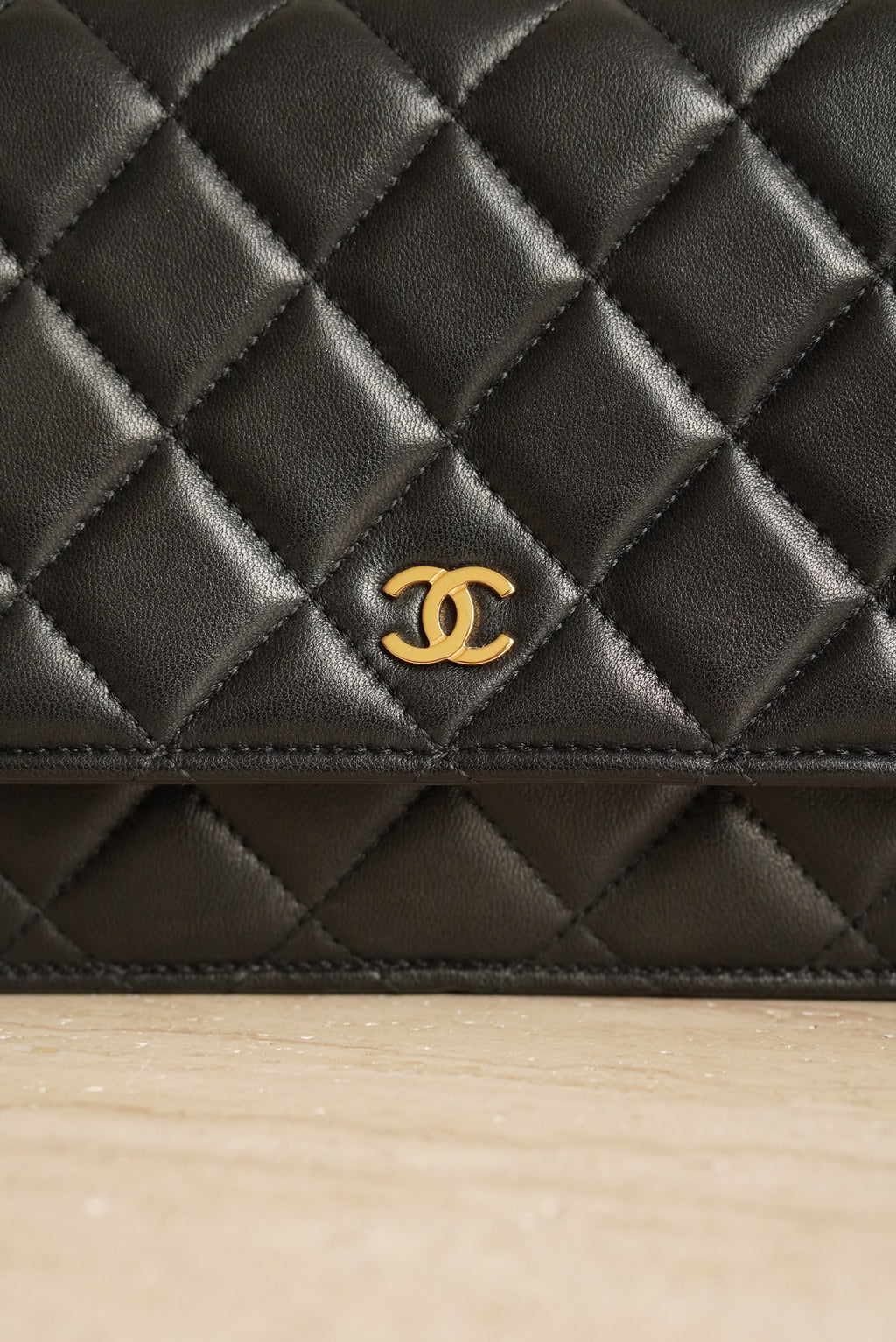 CHANEL WALLET ON CHAIN | BLACK