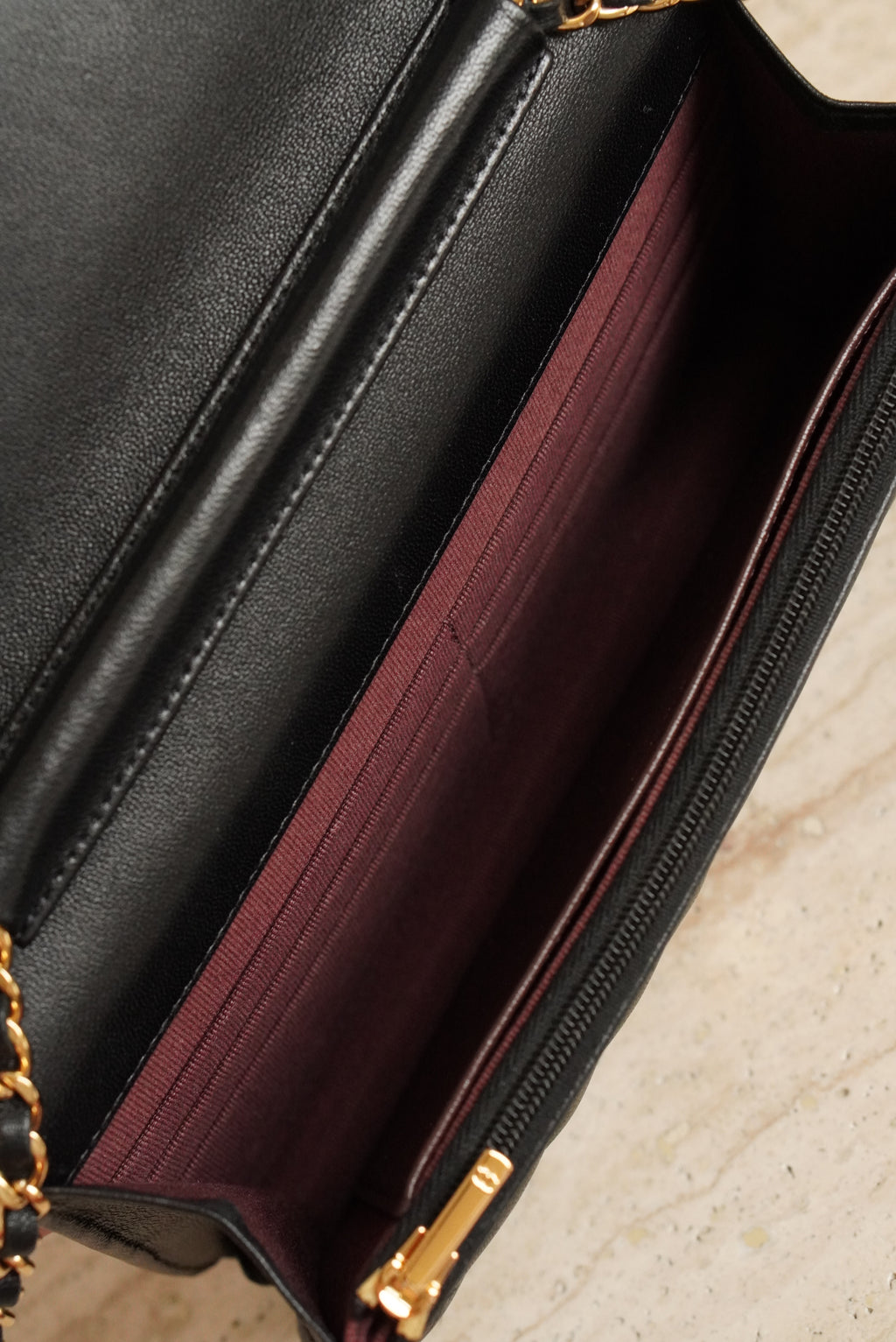 CHANEL WALLET ON CHAIN | BLACK