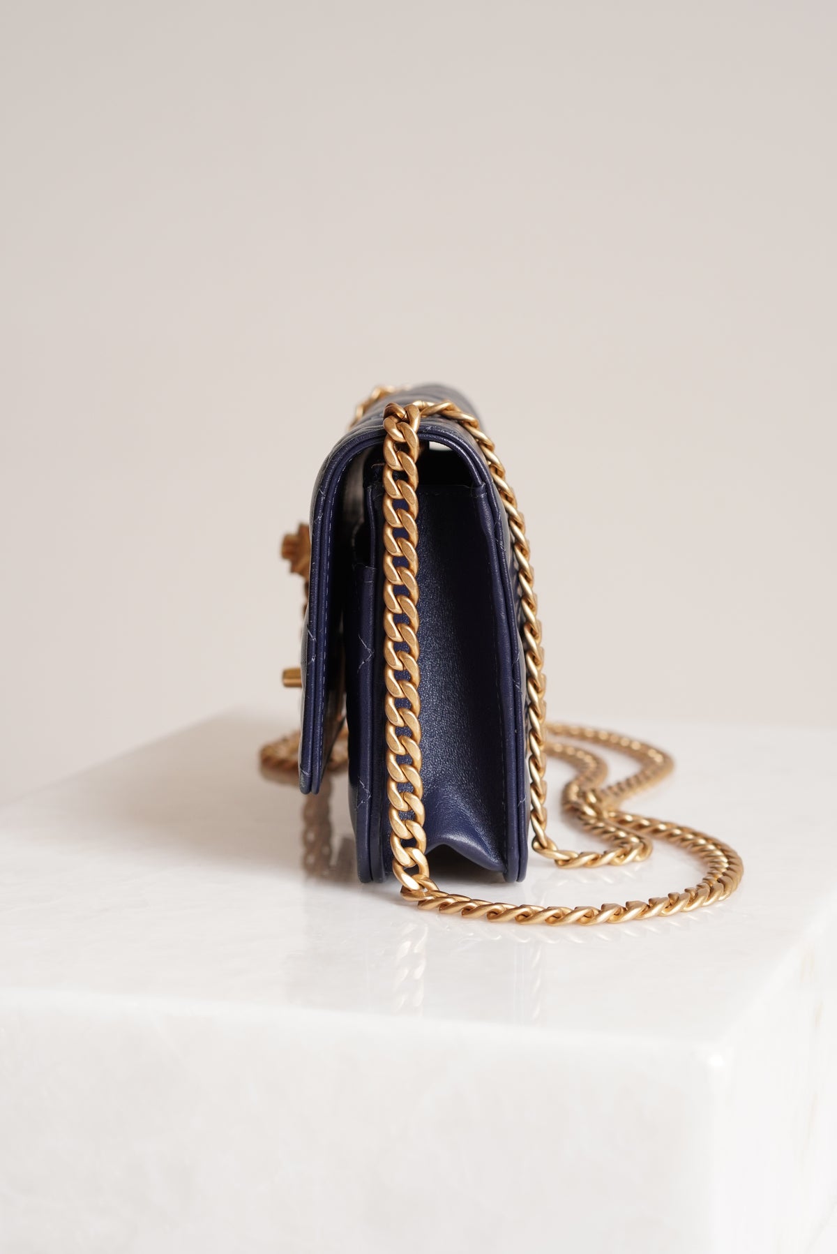 CHANEL PILLOW CRUSH WALLET ON CHAIN | DARK BLUE