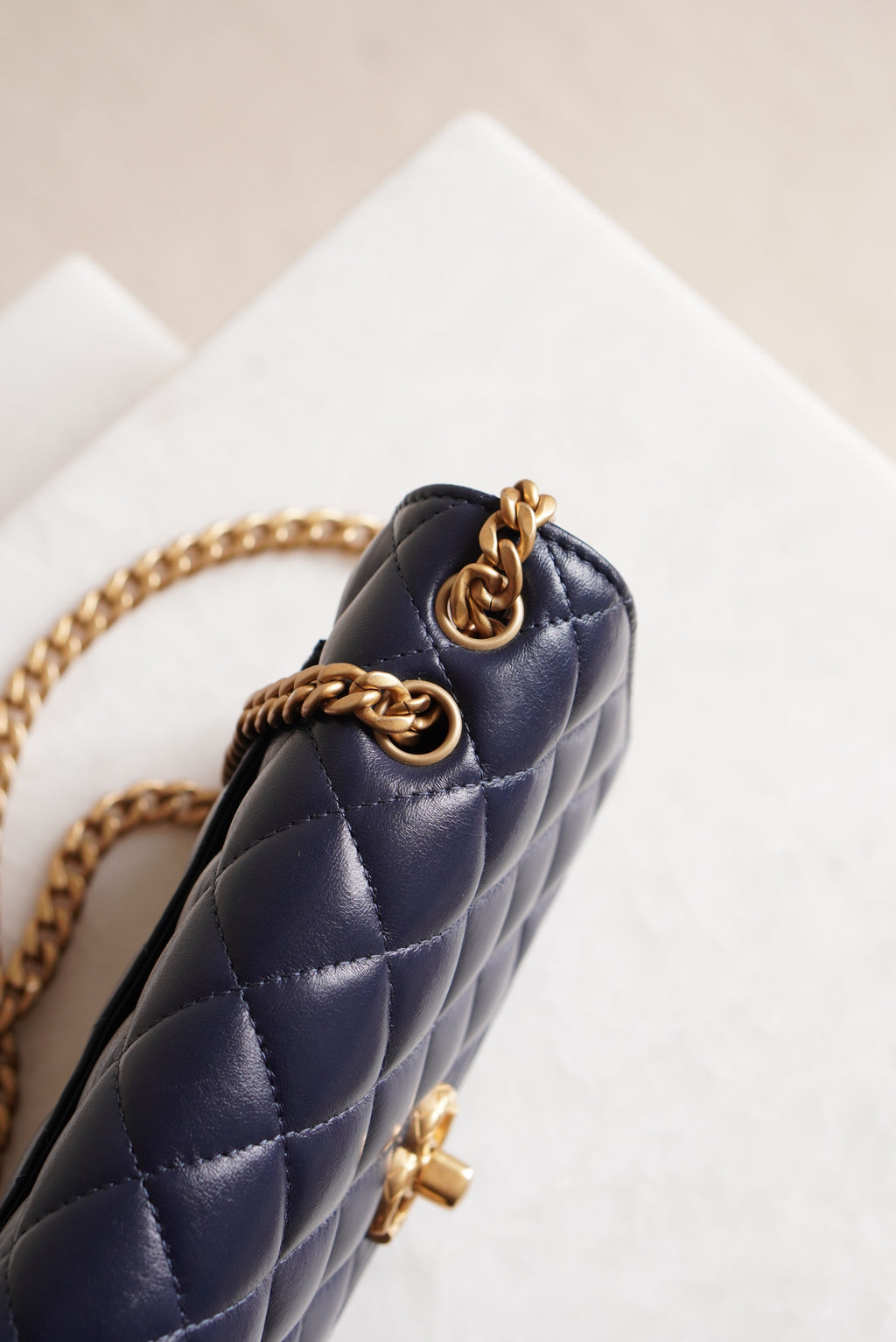 CHANEL PILLOW CRUSH WALLET ON CHAIN | DARK BLUE