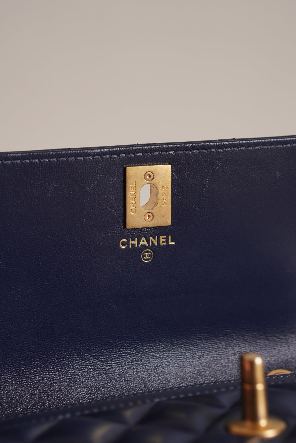 CHANEL PILLOW CRUSH WALLET ON CHAIN | DARK BLUE