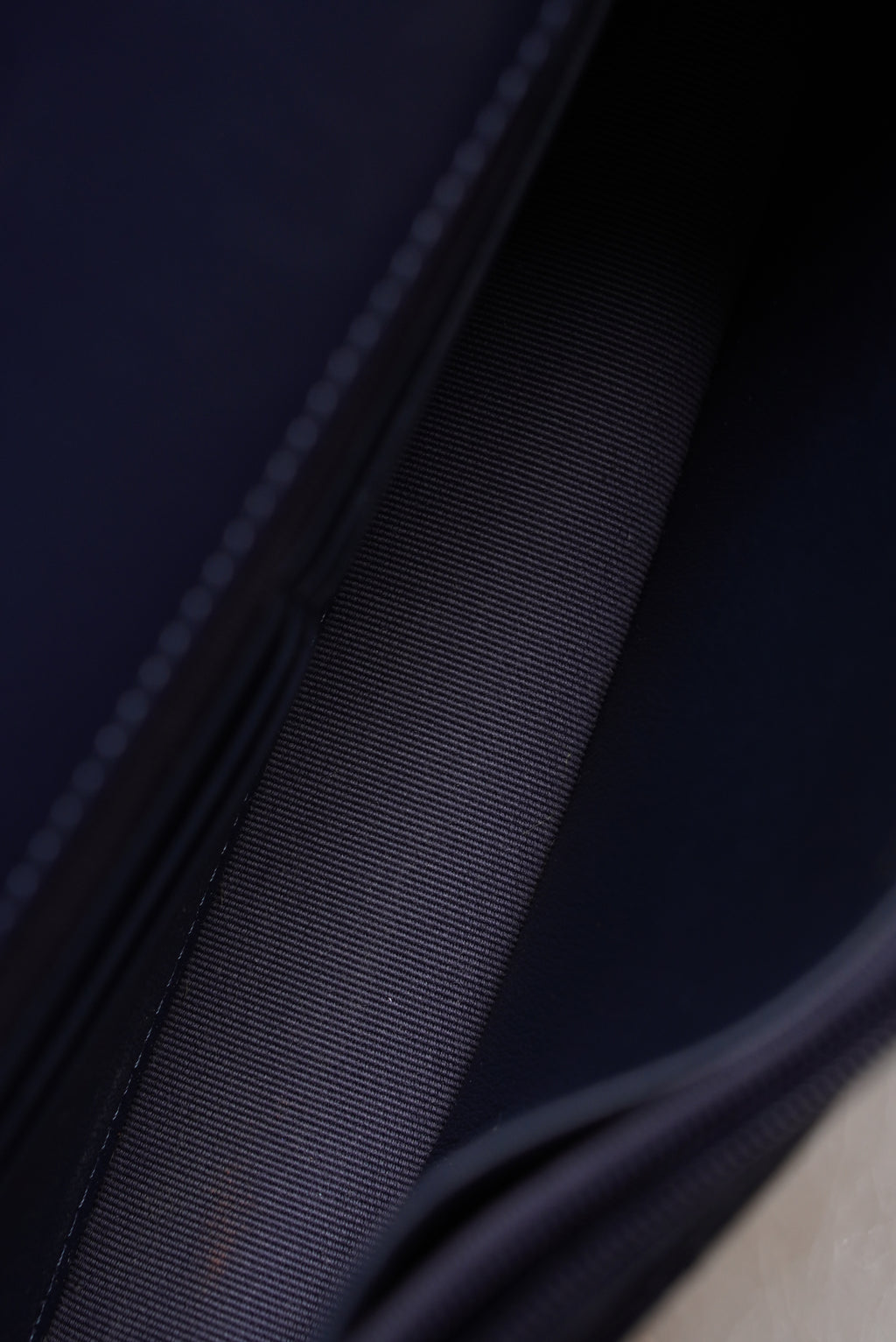 CHANEL PILLOW CRUSH WALLET ON CHAIN | DARK BLUE
