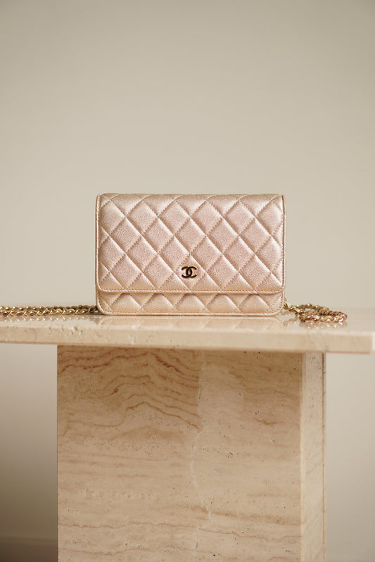 CHANEL WALLET ON CHAIN | METALLIC GOLD