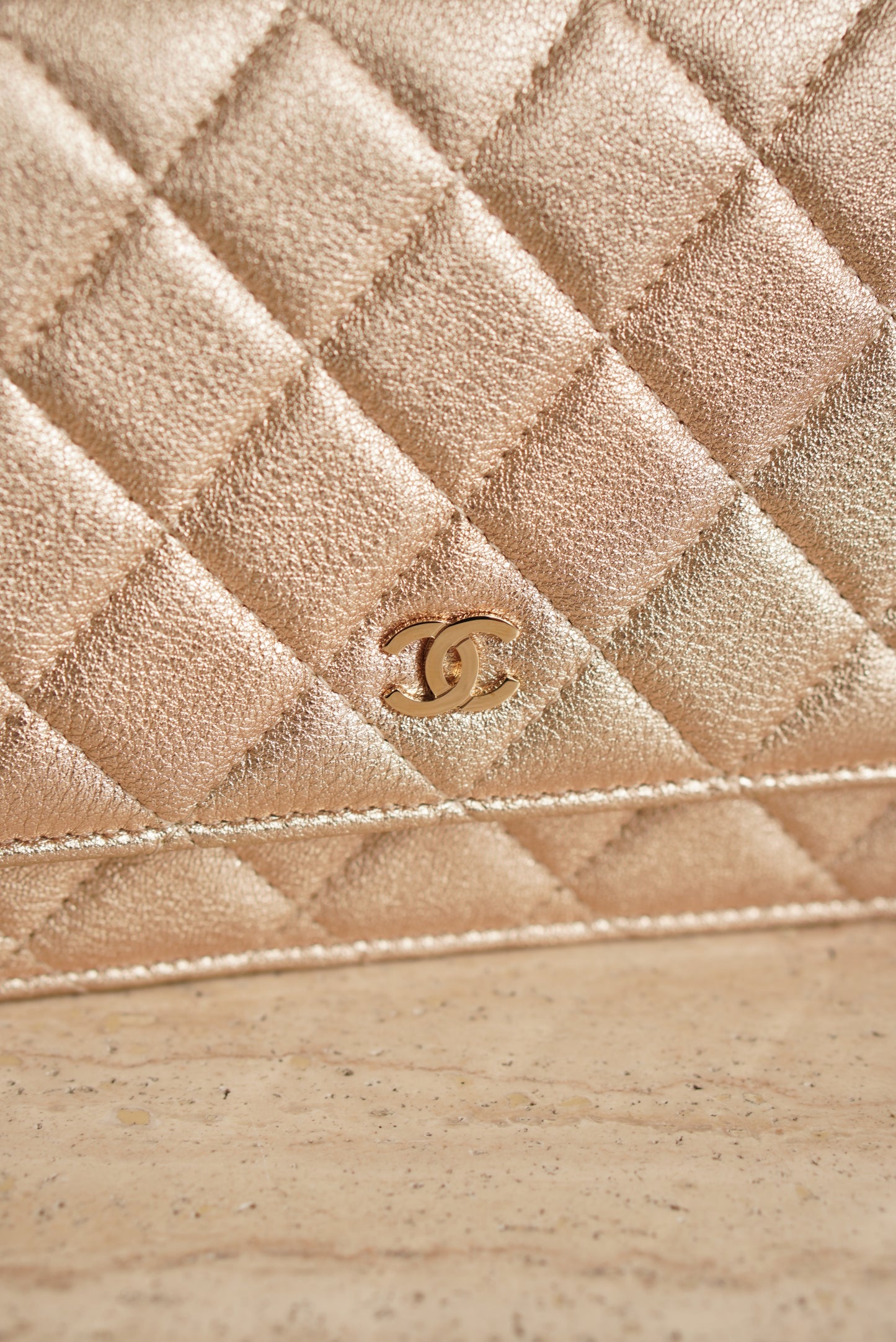 CHANEL WALLET ON CHAIN | METALLIC GOLD