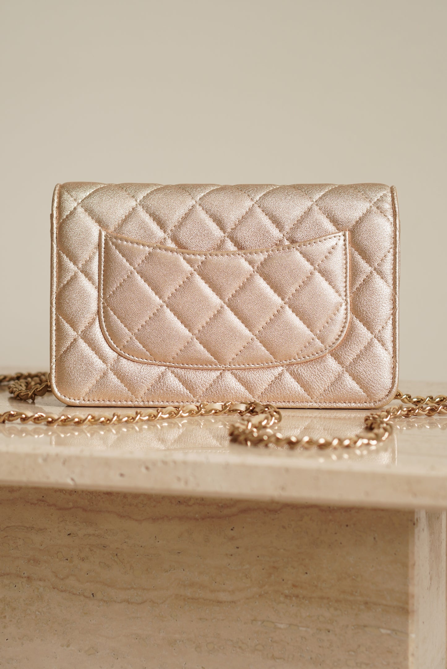 CHANEL WALLET ON CHAIN | METALLIC GOLD