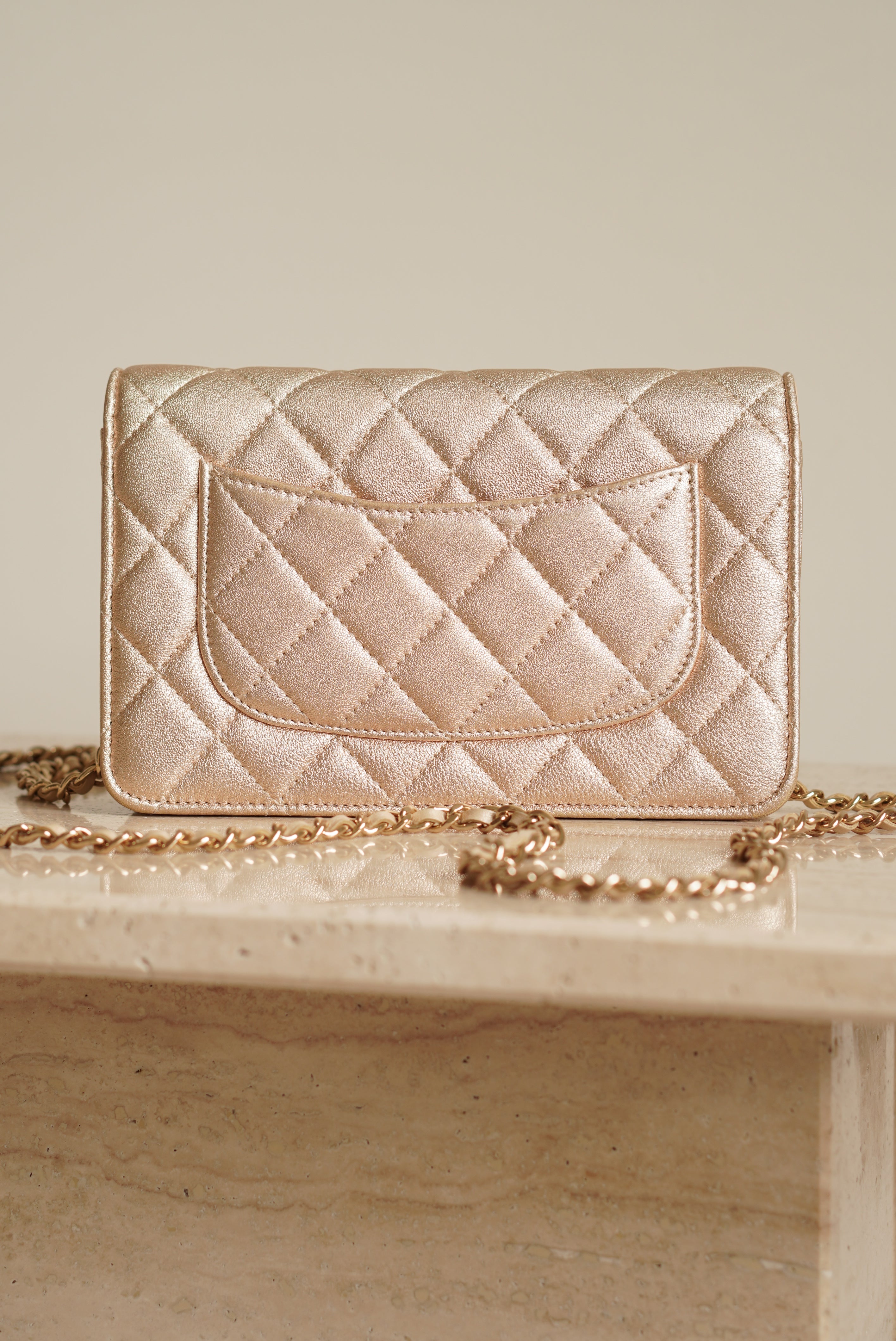 CHANEL WALLET ON CHAIN | METALLIC GOLD