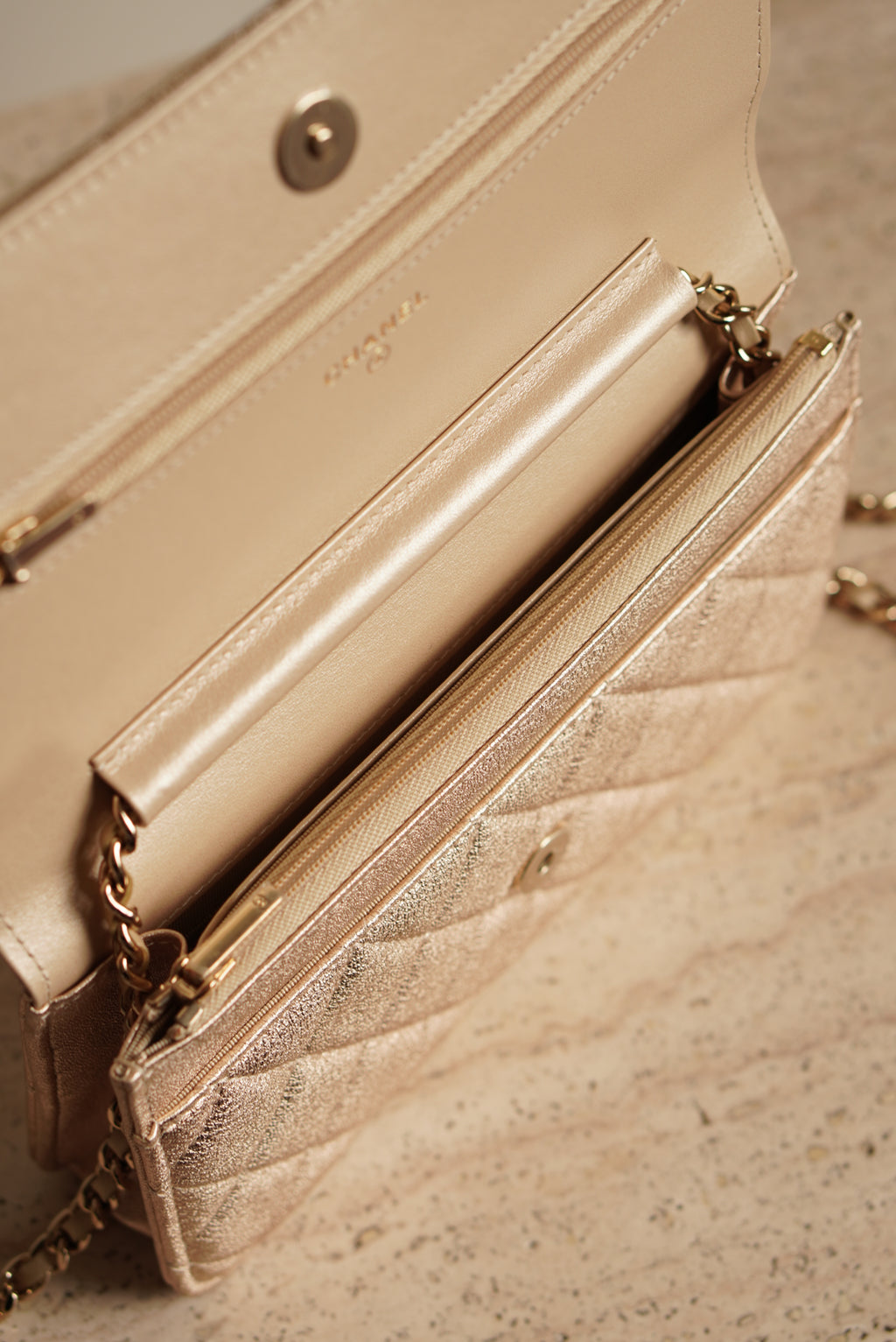 CHANEL WALLET ON CHAIN | METALLIC GOLD
