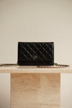 CHANEL WALLET ON CHAIN