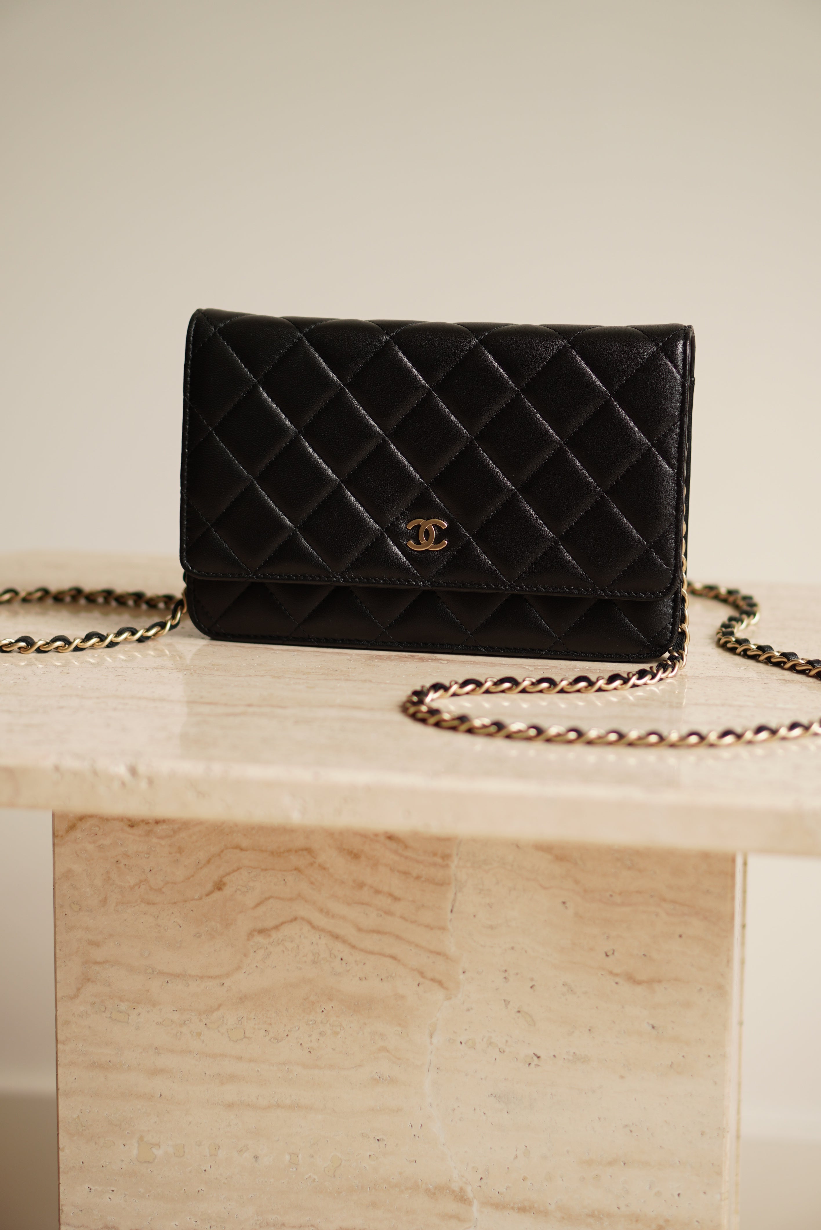 CHANEL WALLET ON CHAIN