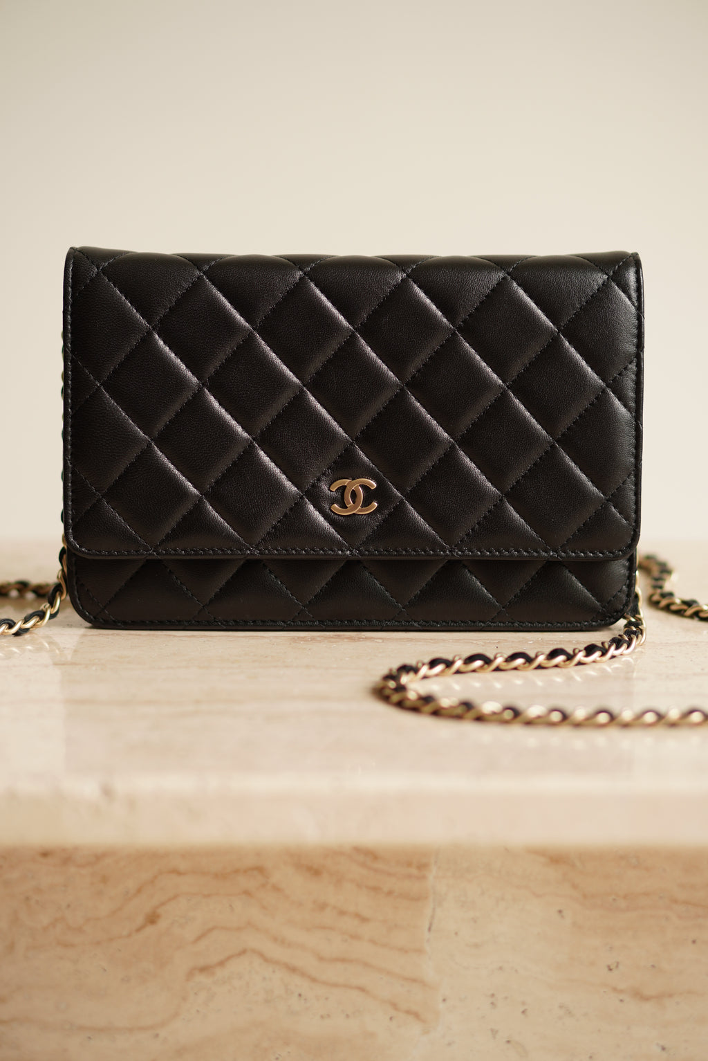 CHANEL WALLET ON CHAIN