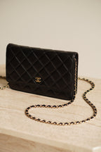 CHANEL WALLET ON CHAIN