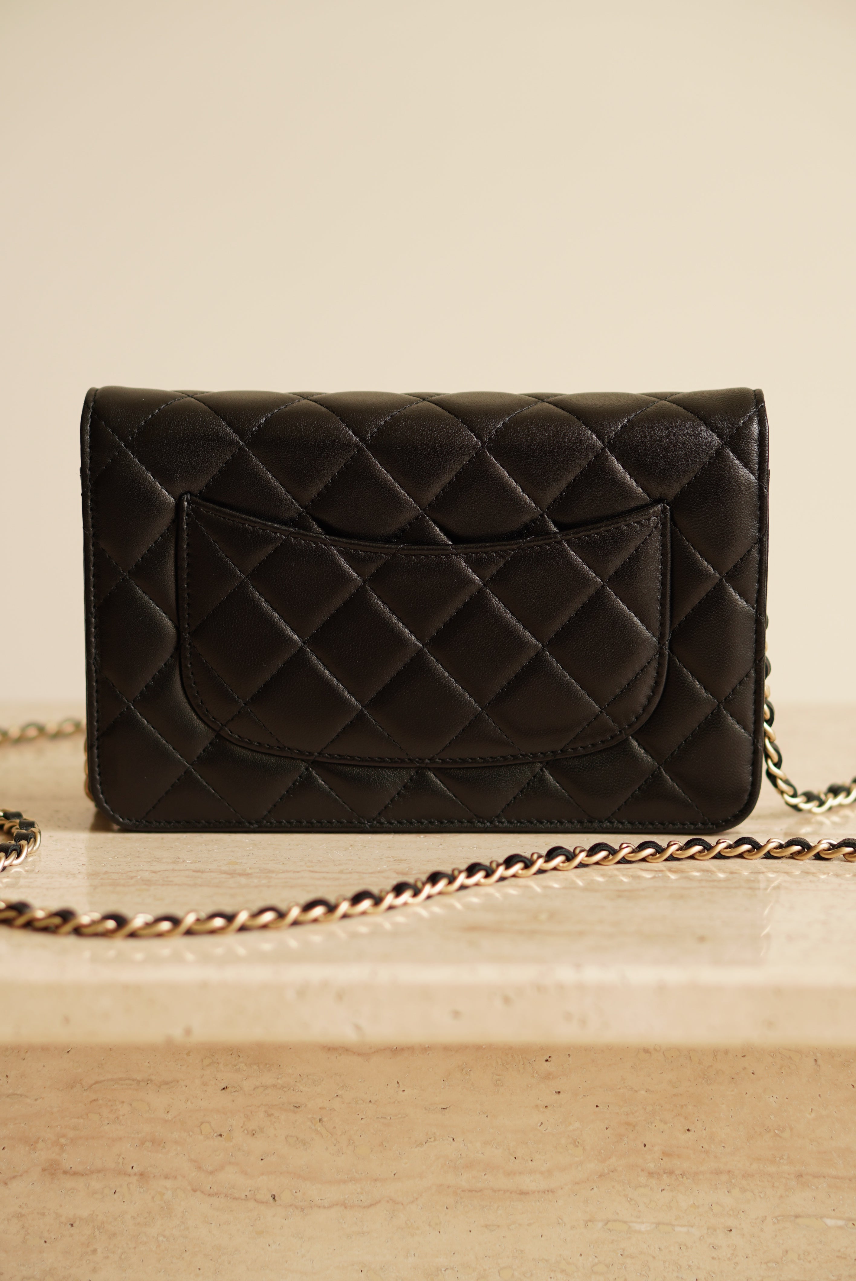 CHANEL WALLET ON CHAIN