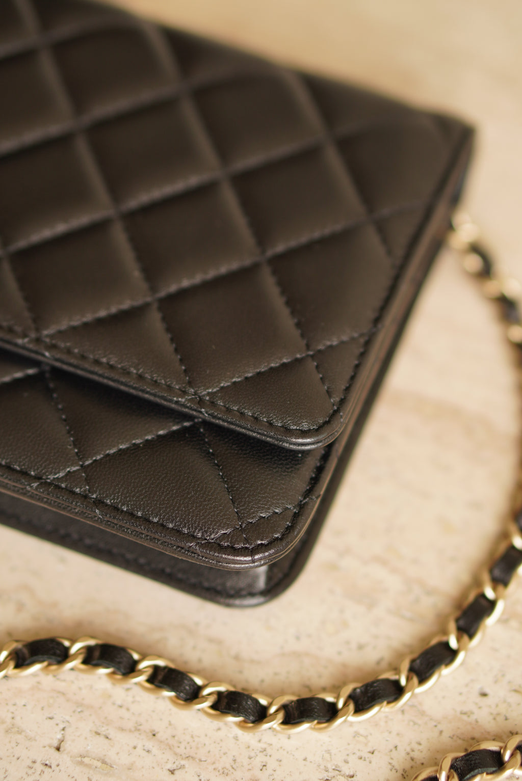 CHANEL WALLET ON CHAIN
