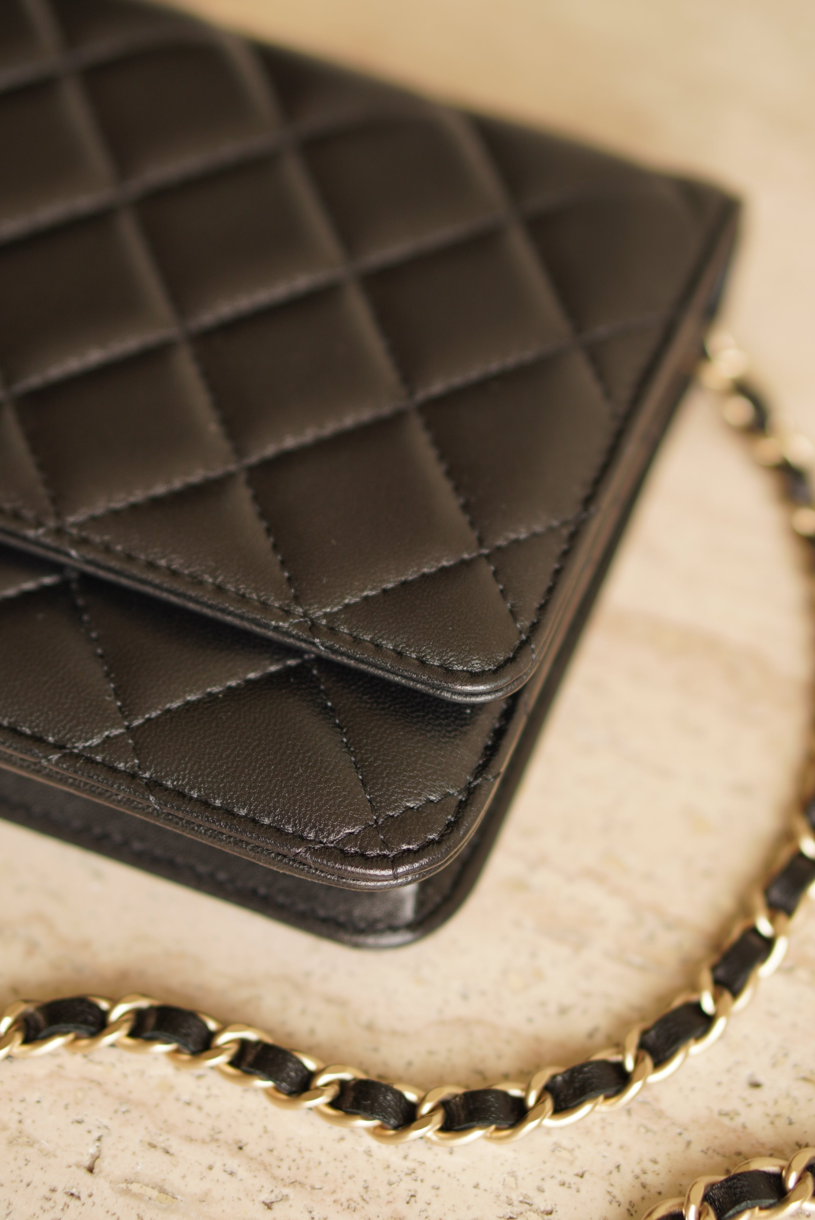 CHANEL WALLET ON CHAIN