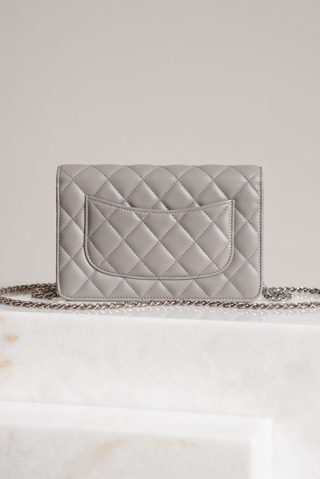 CHANEL WALLET ON CHAIN | GREY