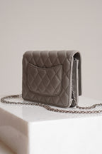 CHANEL WALLET ON CHAIN | GREY